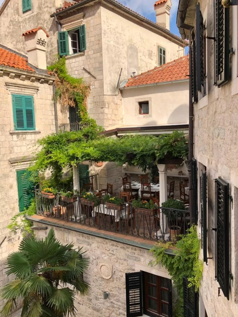 City view in Hotel Monte Cristo