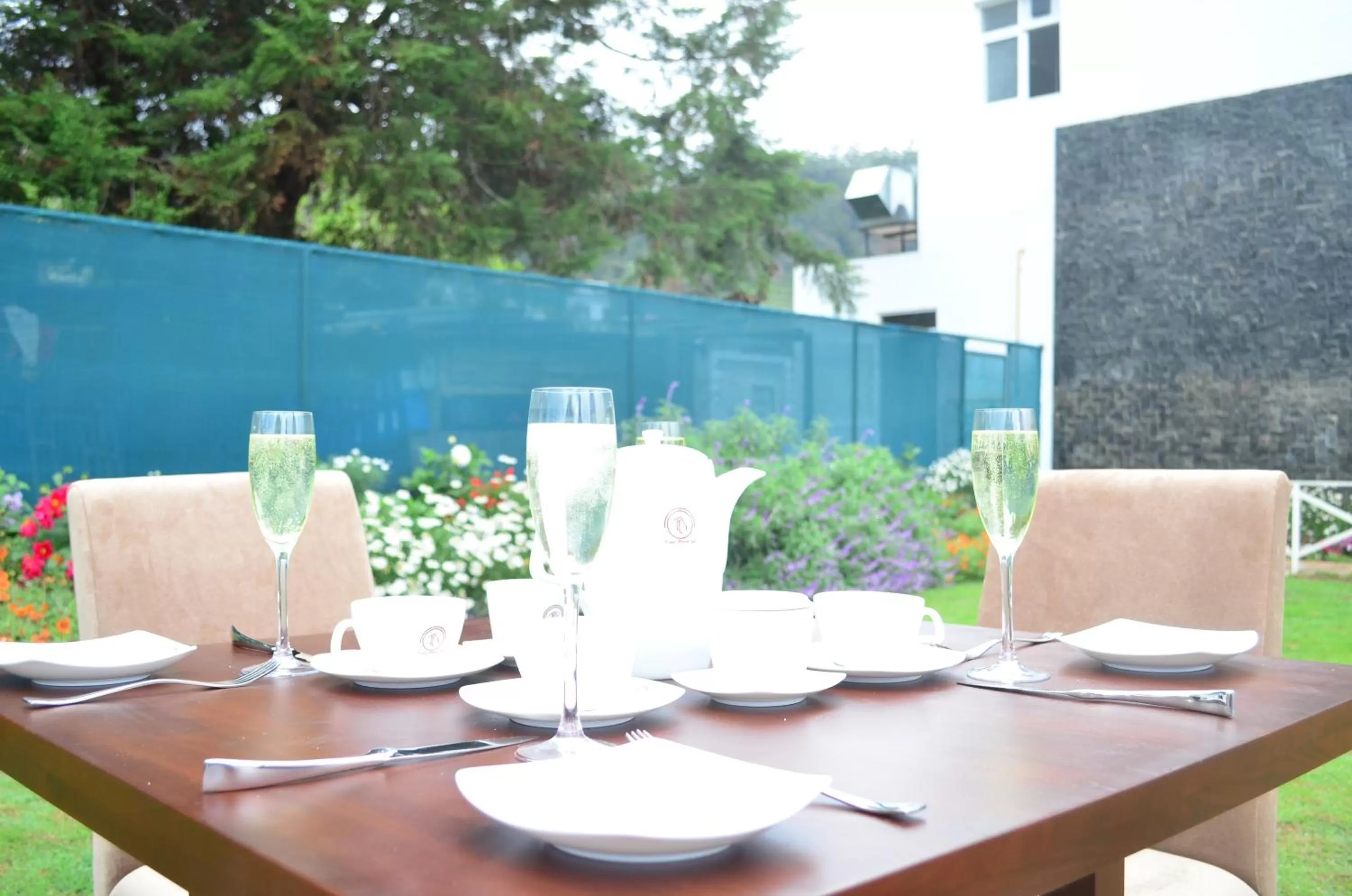 Restaurant/places to eat in Ripon Grand Hill By EHI