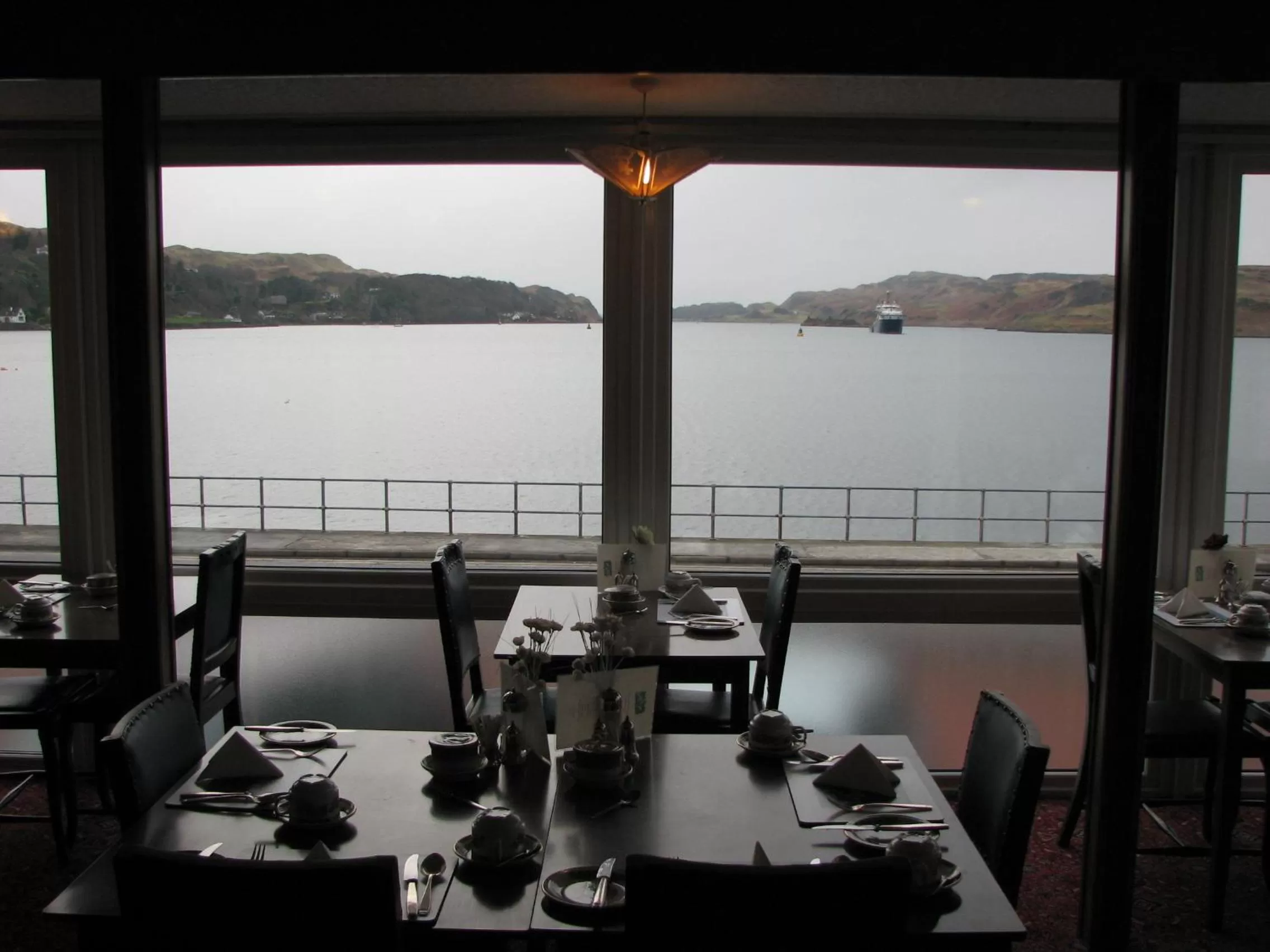 Restaurant/places to eat in Lancaster Hotel