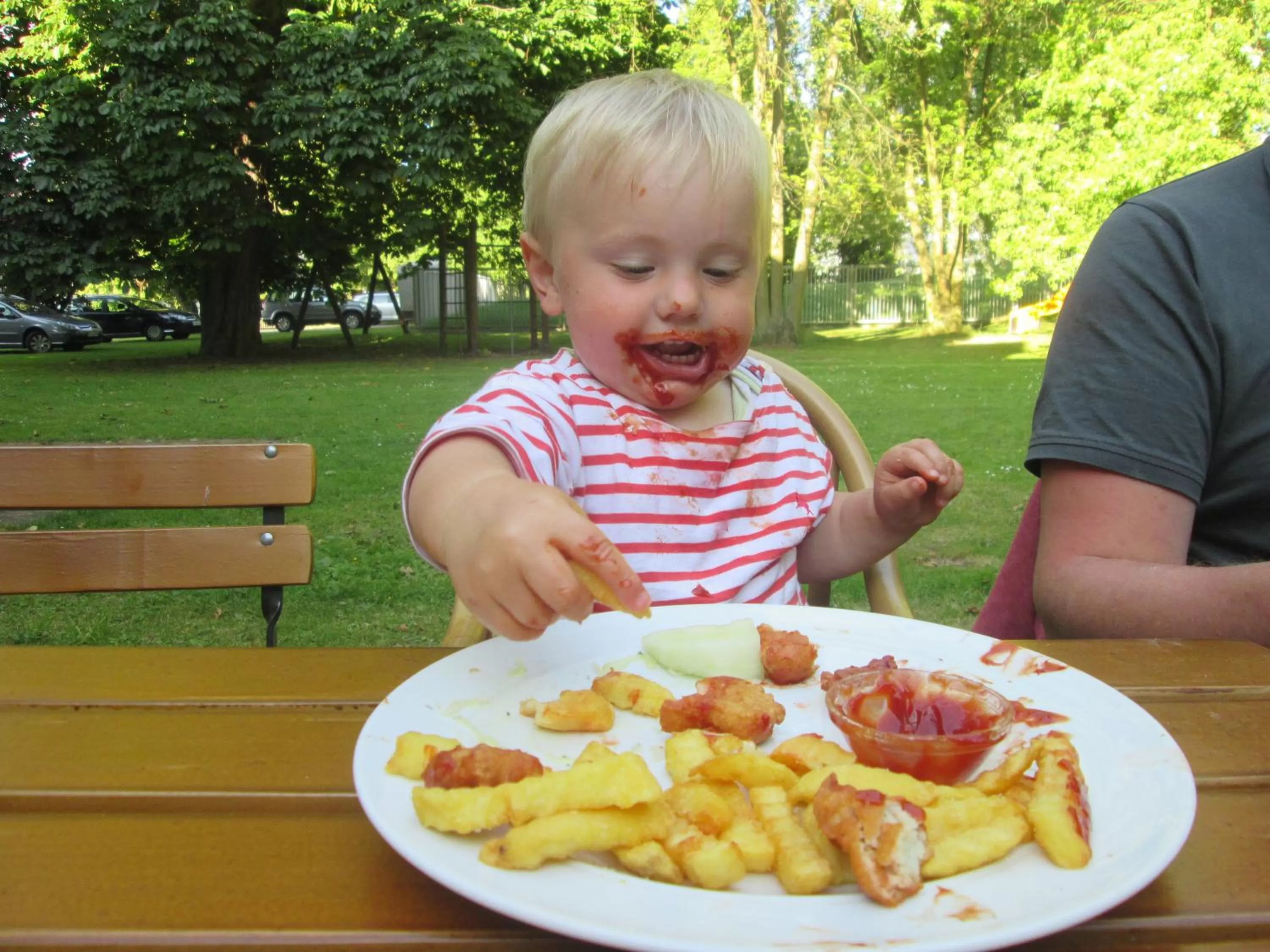 Food close-up, Children in Hotel Villa Wirtshaus Köpenick
