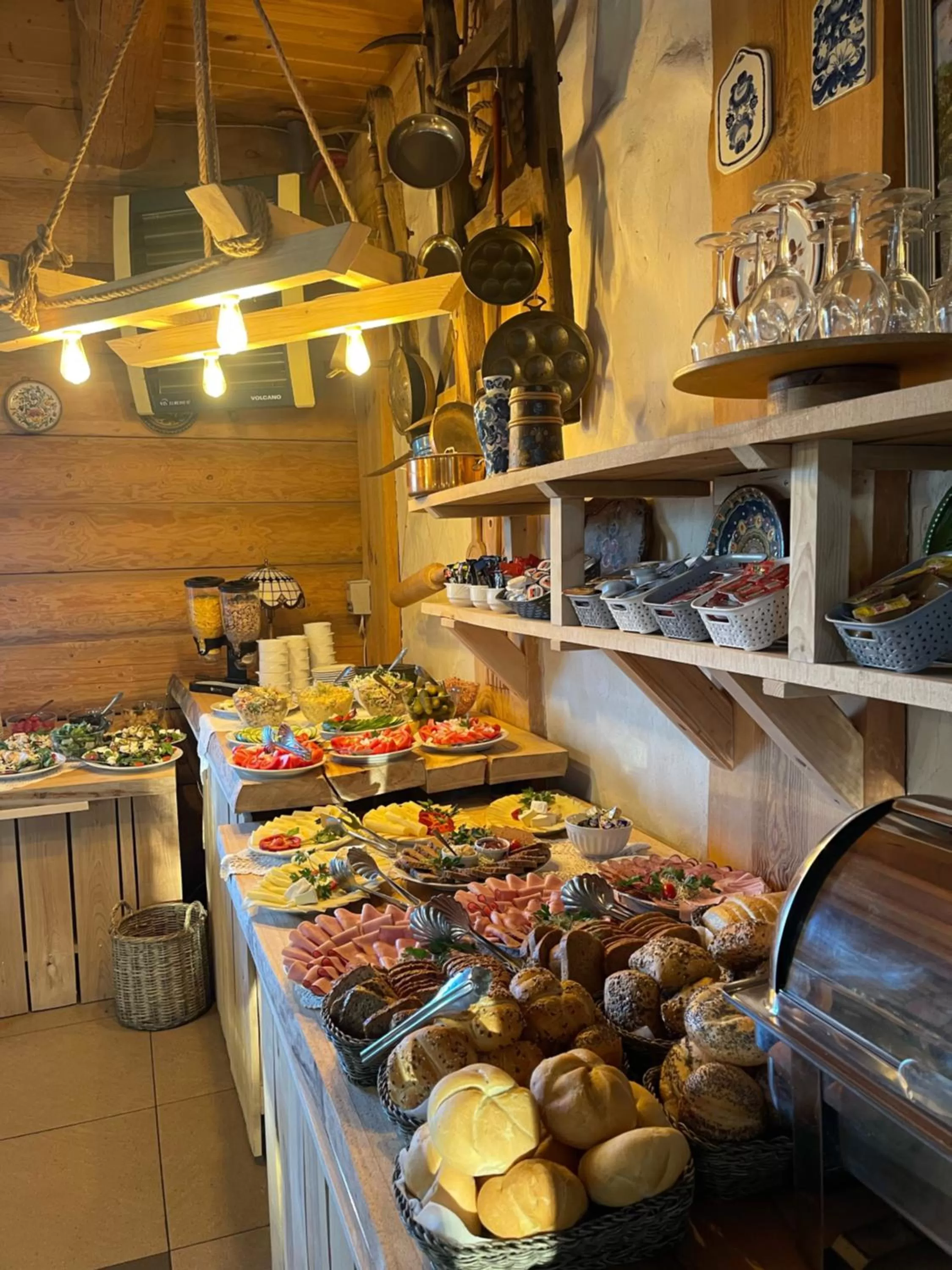 Breakfast in Hotel Pod Strzechą