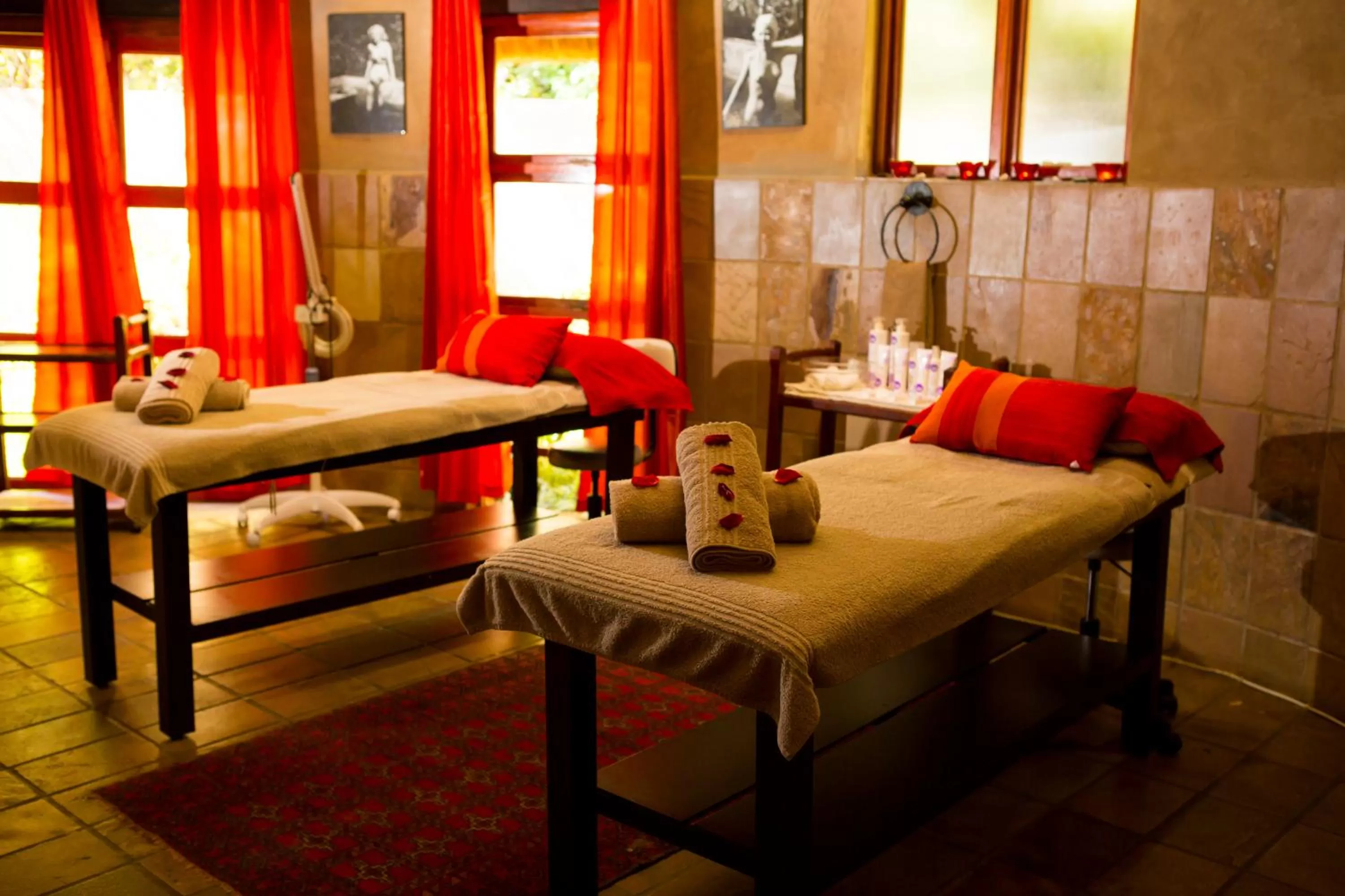 Massage in Misty Hills Country Hotel, Conference Centre & Spa