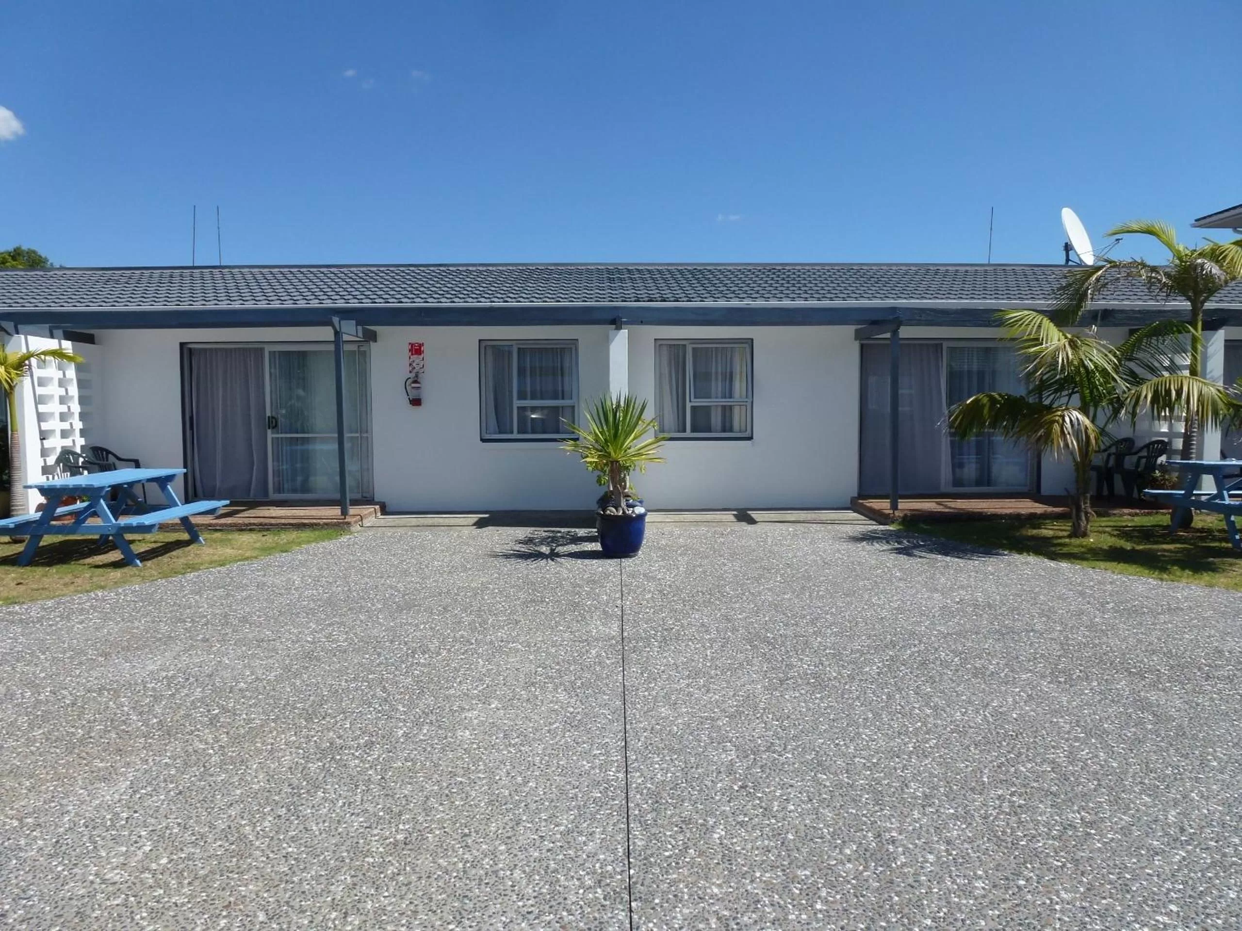 Facade/entrance, Property Building in Mana-Nui Motel
