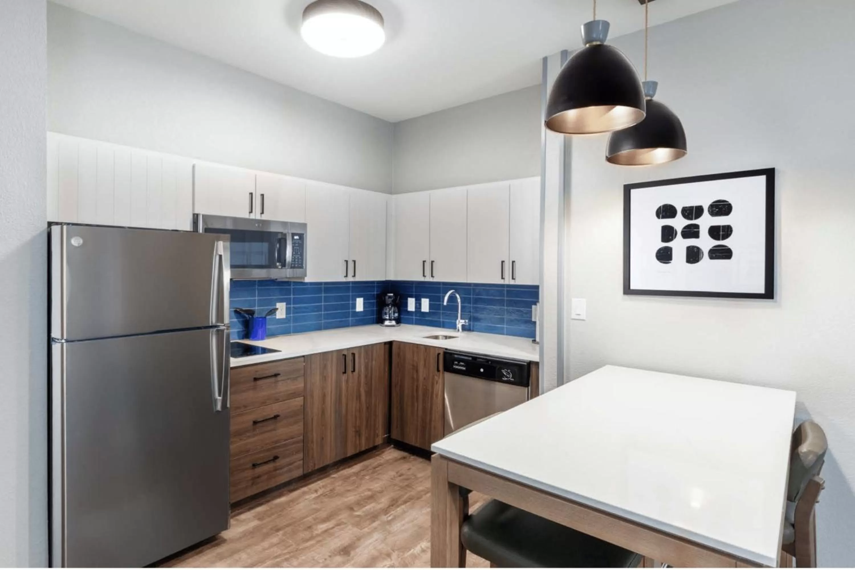 Bedroom in Staybridge Suites Waco South - Woodway by IHG