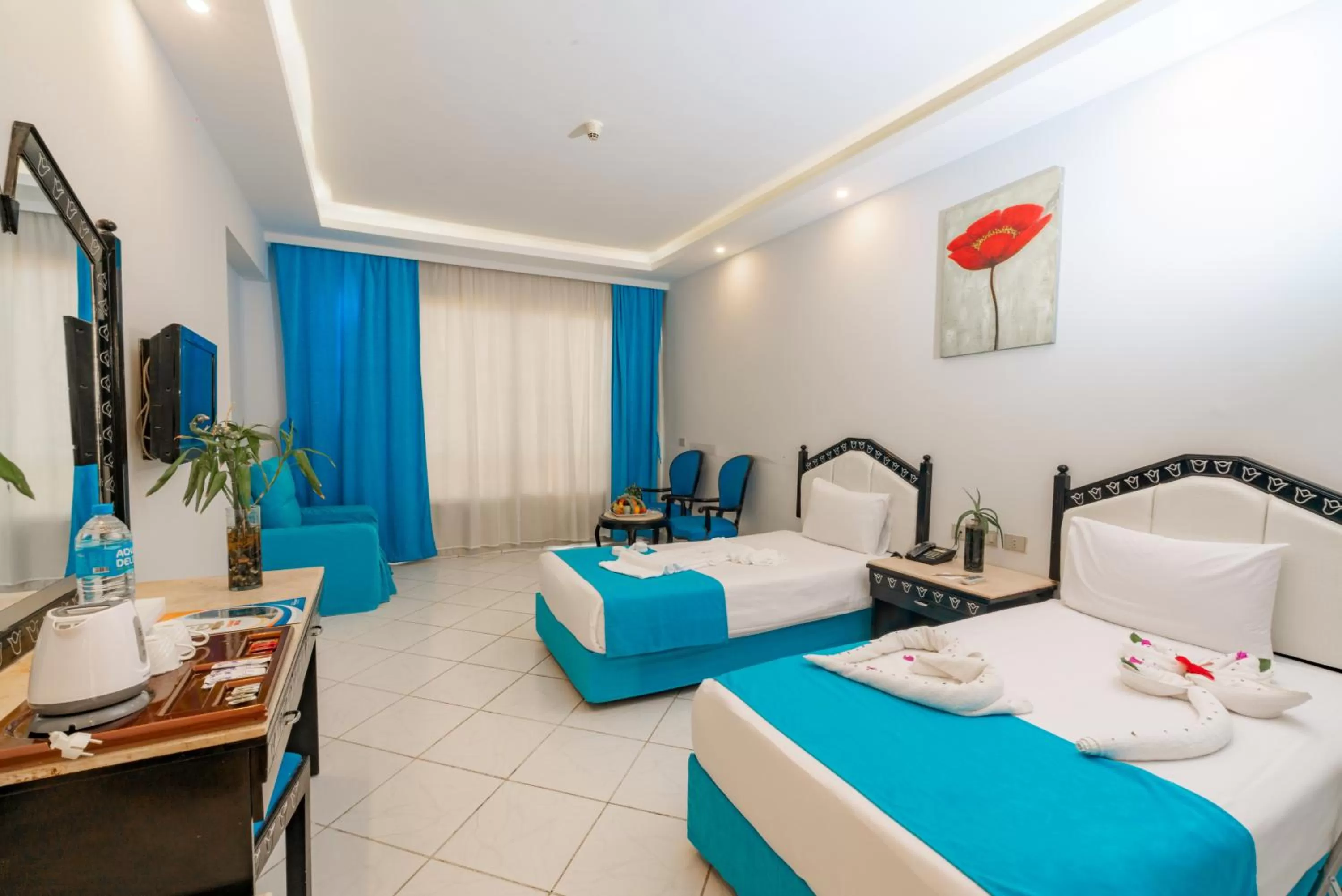 Photo of the whole room, Bed in King Tut Aqua Park Beach Resort