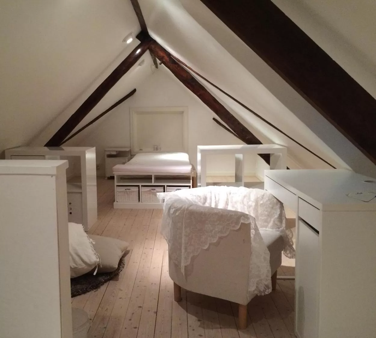 Bed in Malistorpets Rosor