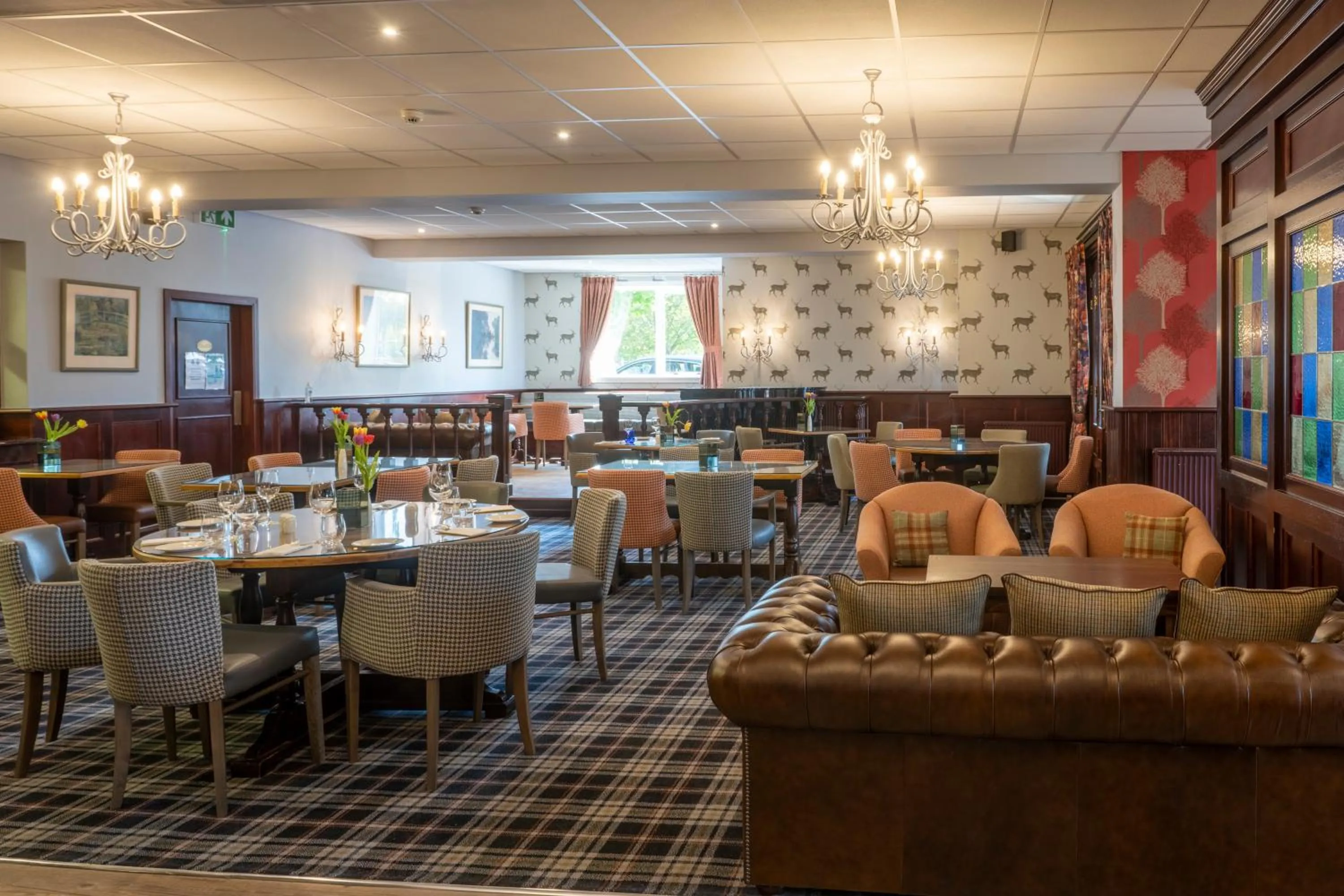 Restaurant/places to eat in Links Hotel