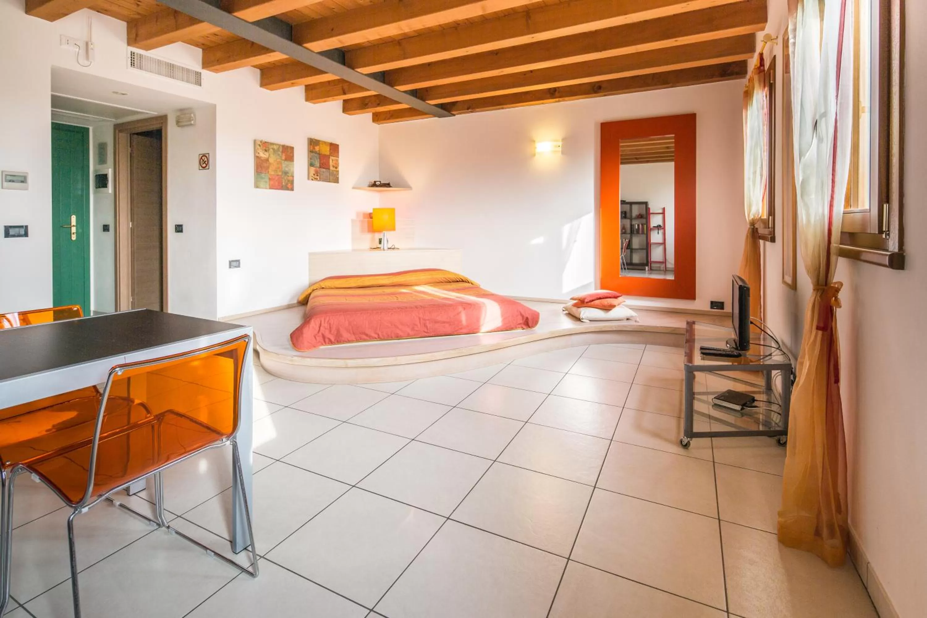 Bed in Il Milione Country Hotel