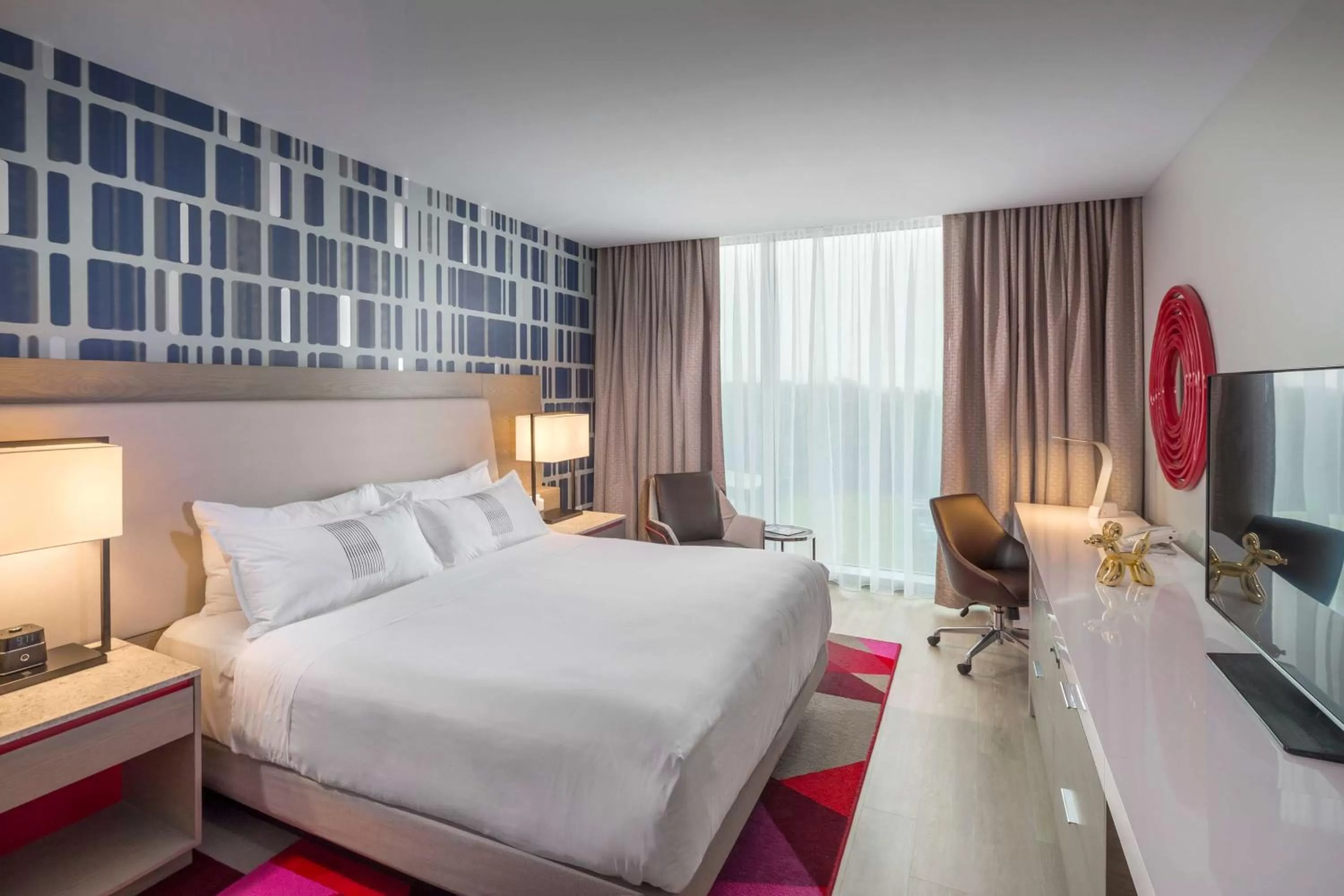 Photo of the whole room, Bed in The Summit Hotel