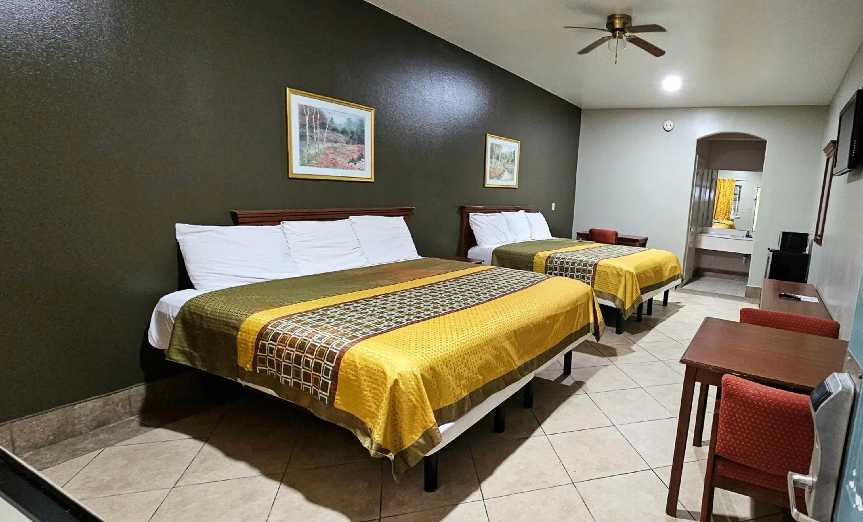 Bedroom, Bed in Texas Inn and Suites RGV
