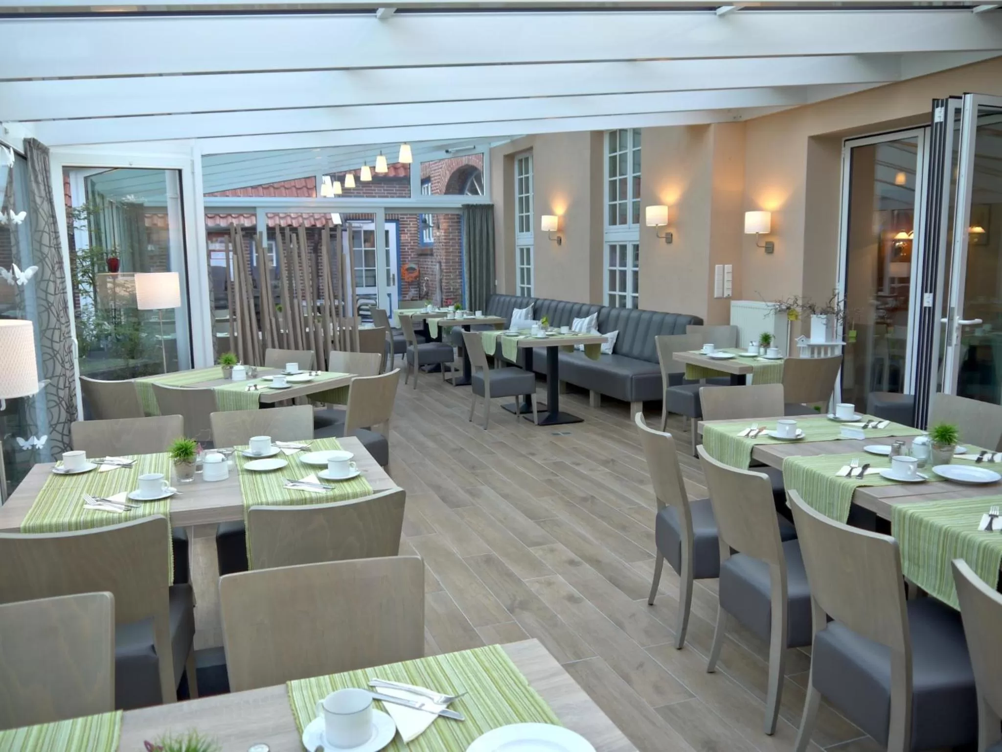 Restaurant/places to eat in Hotel Friesische Wehde