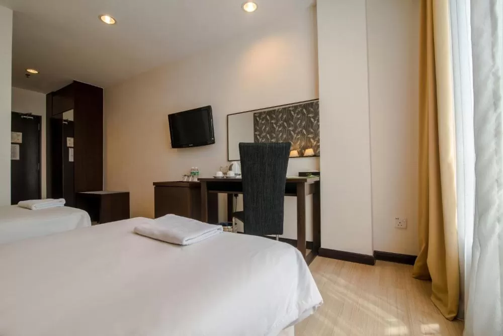 Bedroom, Bed in De' Garden Hotel, Butterworth