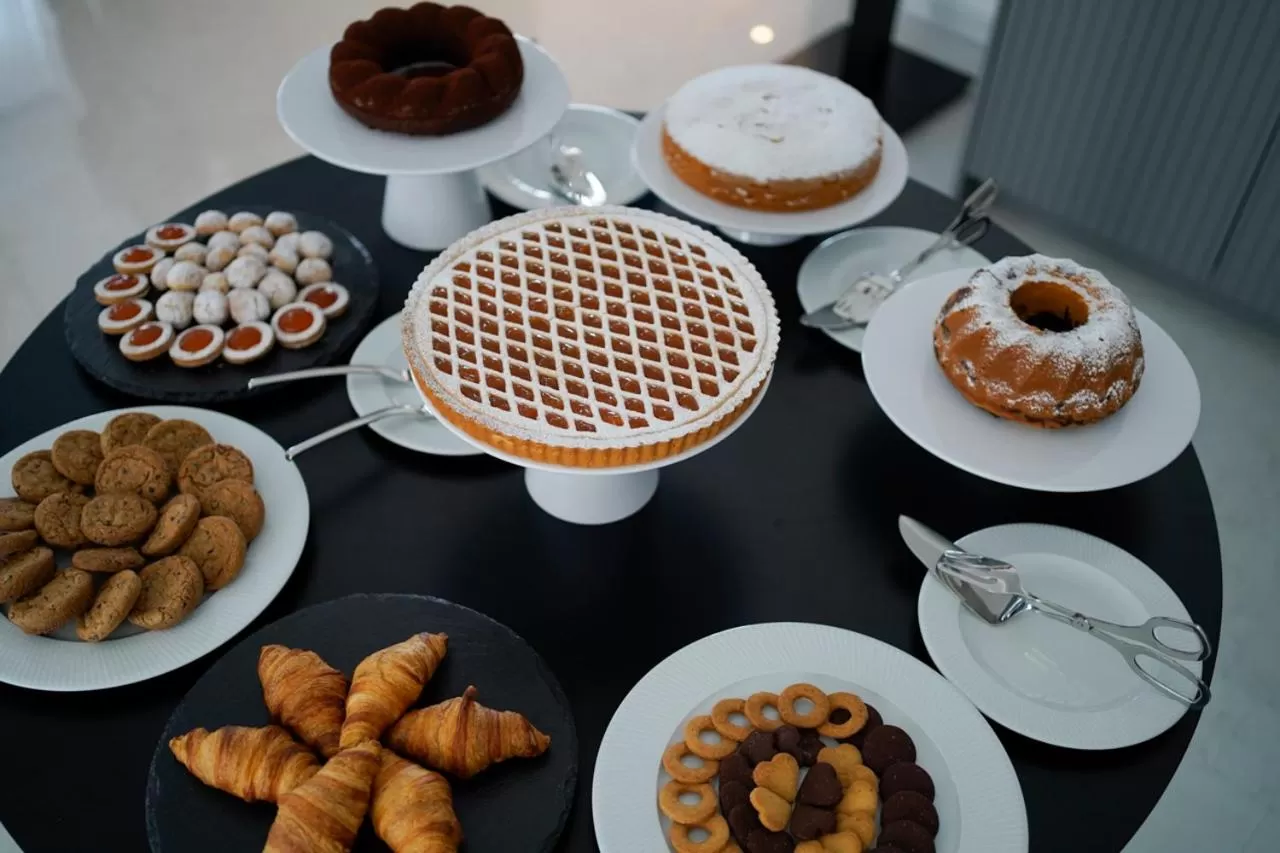 Food and drinks in PM Hotel