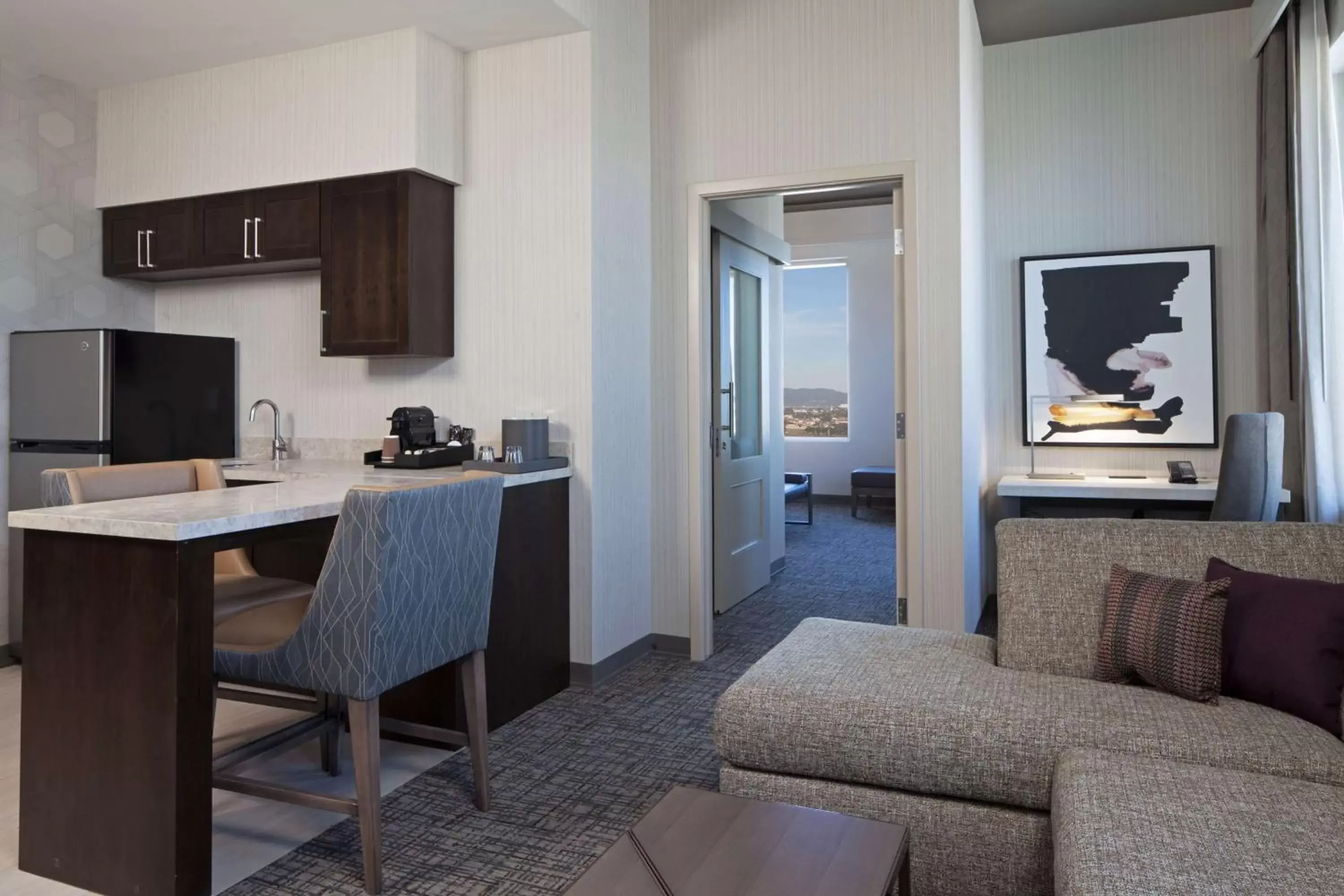 Deluxe King Suite in H Hotel Los Angeles, Curio Collection By Hilton Deluxe King Suite in H Hotel Los Angeles, Curio Collection By Hilton