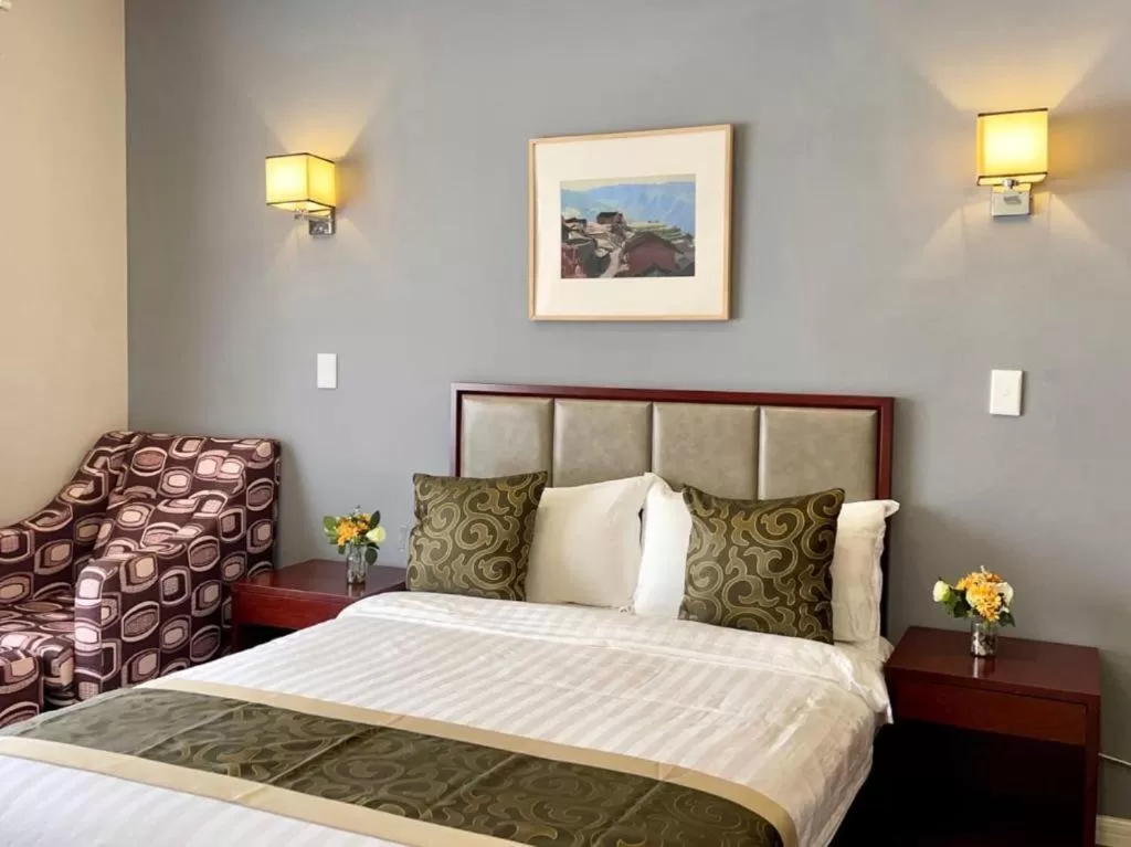 Queen Room with Garden View in Atlantic Pearl Guest House Rivonia
