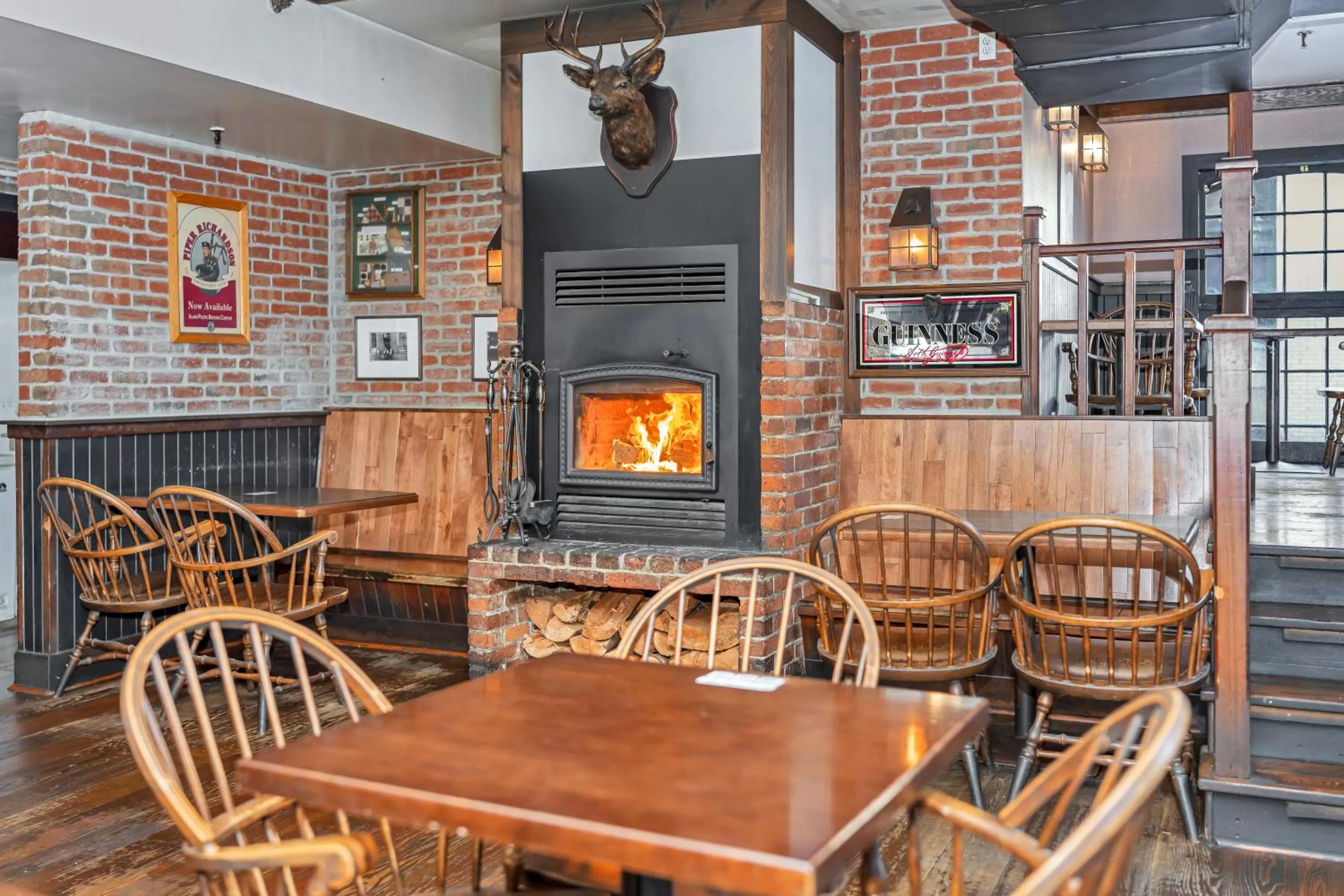 Restaurant/places to eat in The Bedford Regency Hotel