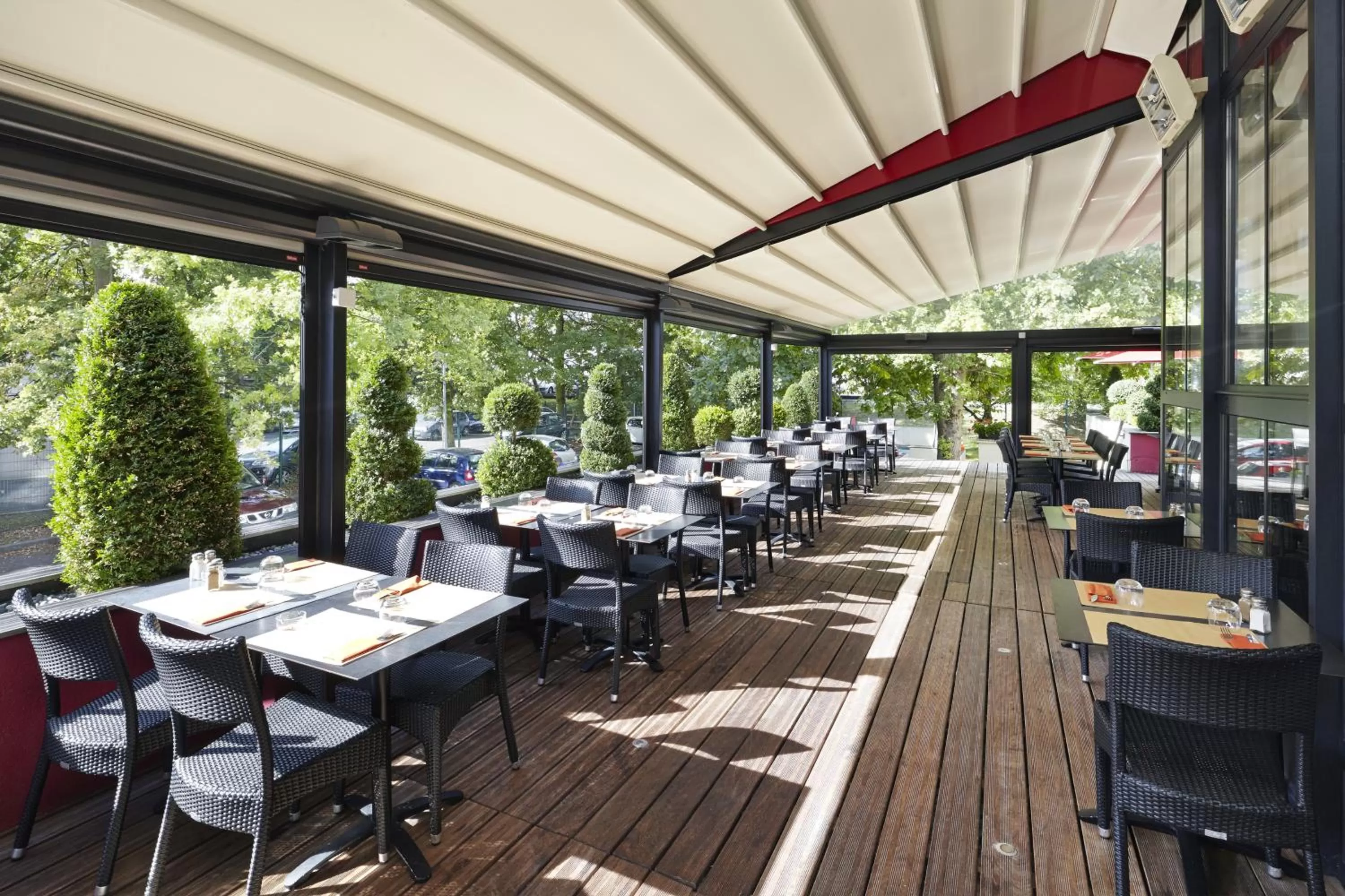 Restaurant/places to eat in ibis Marne La Vallee Champs-sur-Marne