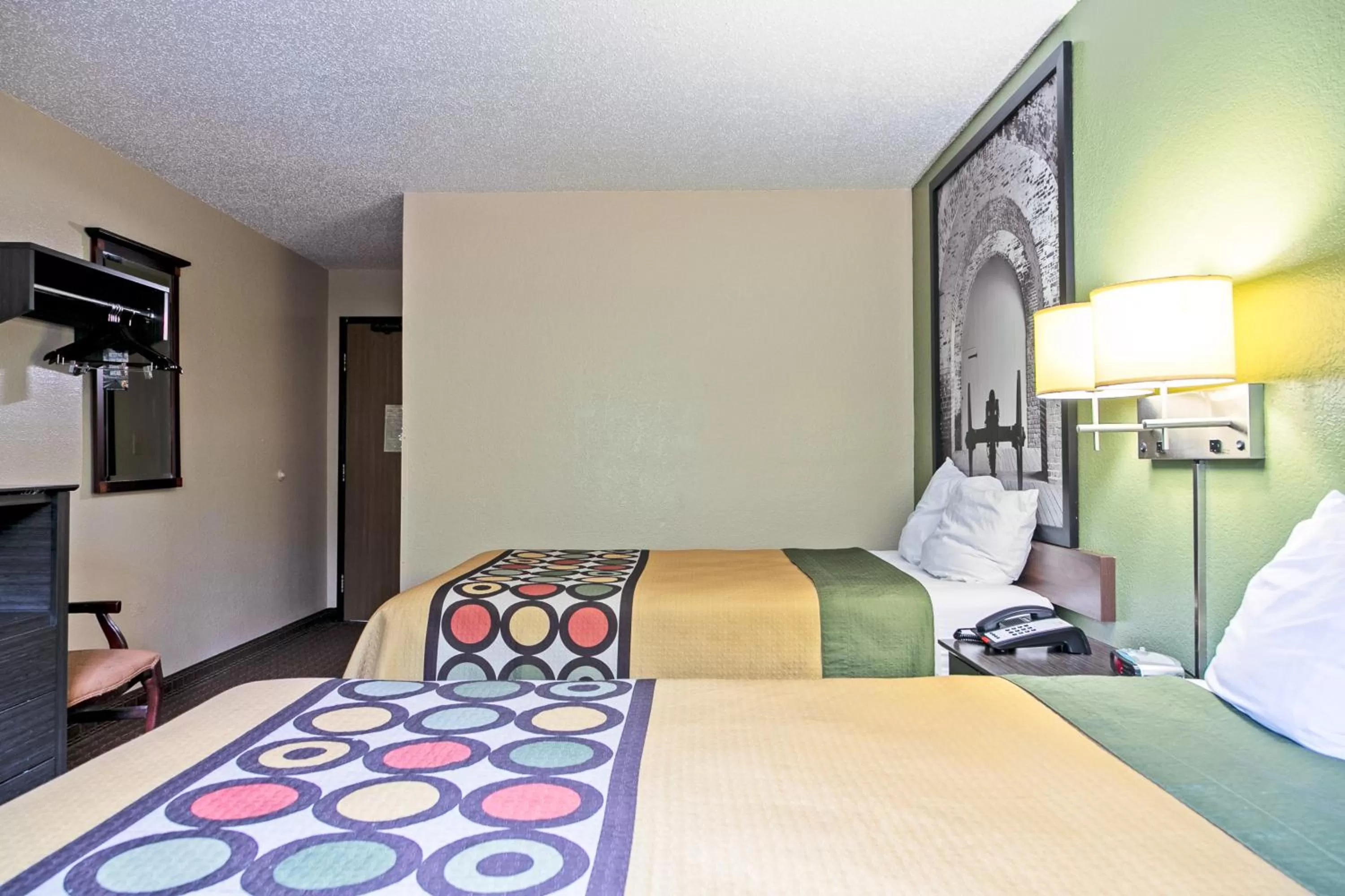 Bed in Super 8 by Wyndham Augusta Ft Eisenhower Area