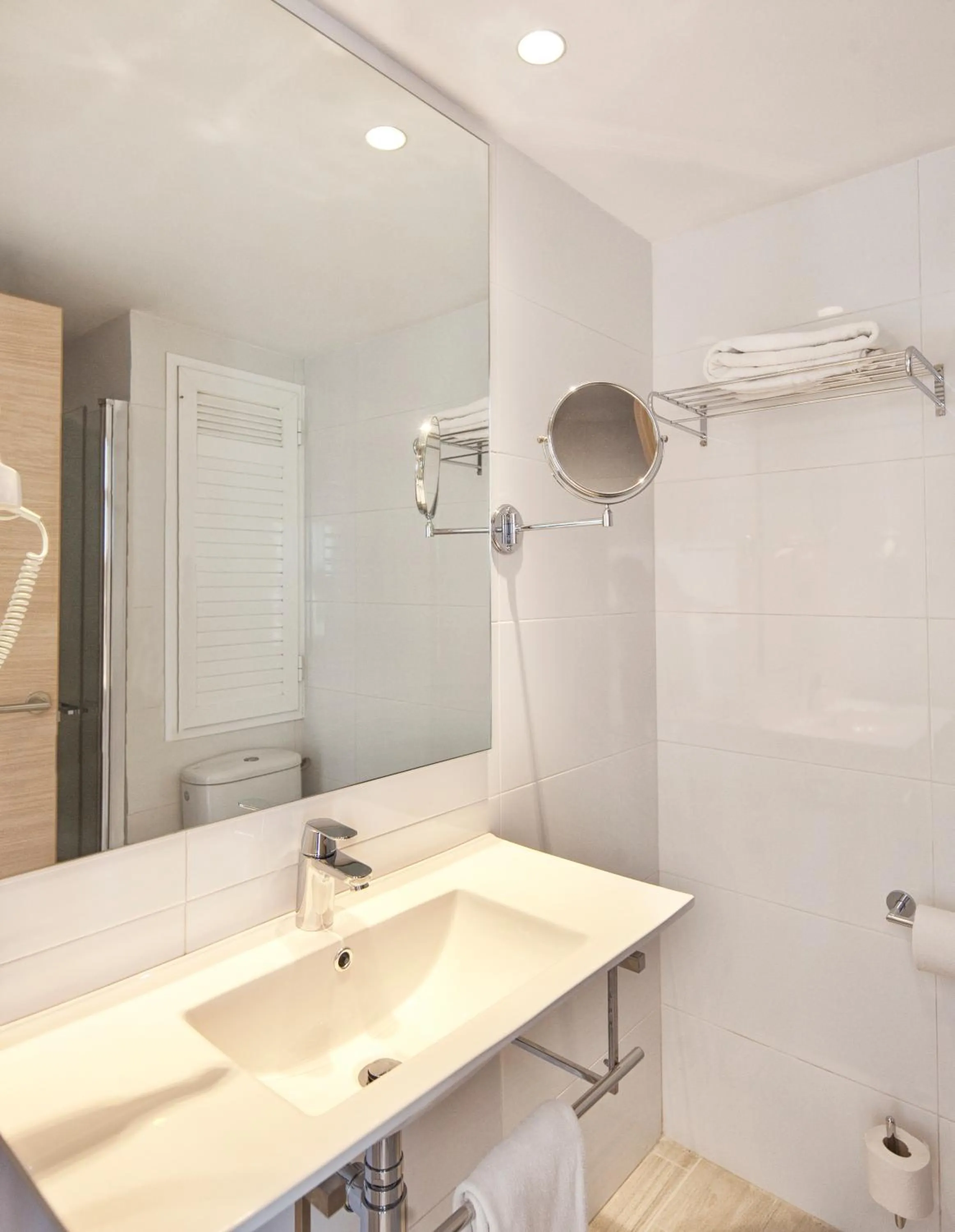 Bathroom in JS Palma Stay - Adults Only