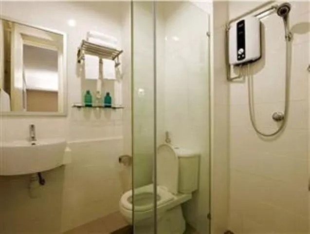 One-Stop Residence & Hotel