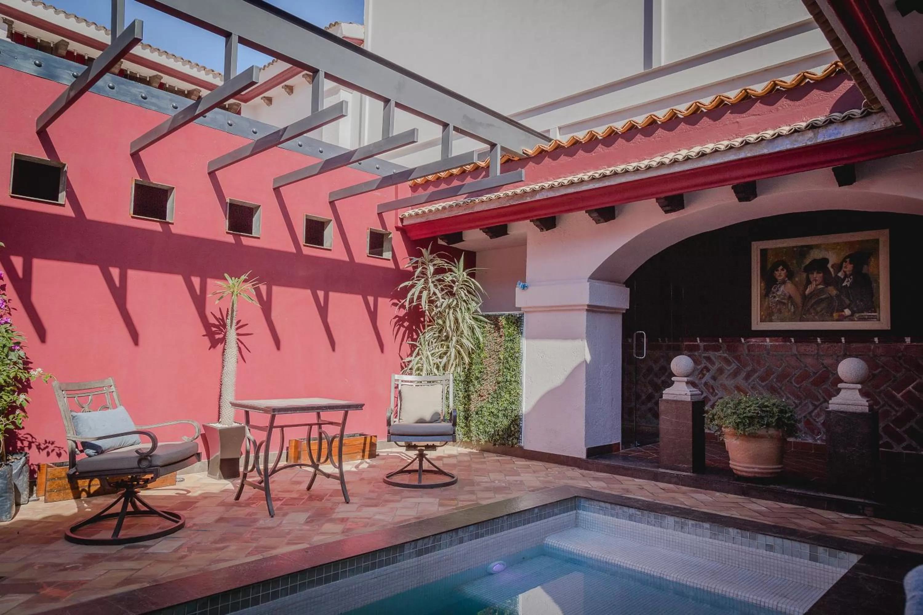 Swimming pool in Casa Eva Hotel Boutique & Spa