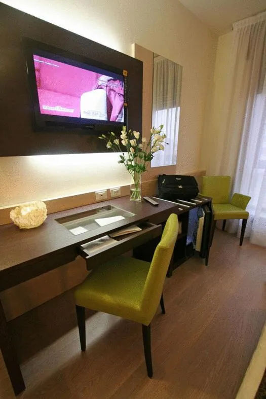 Seating area in Hotel Victoria