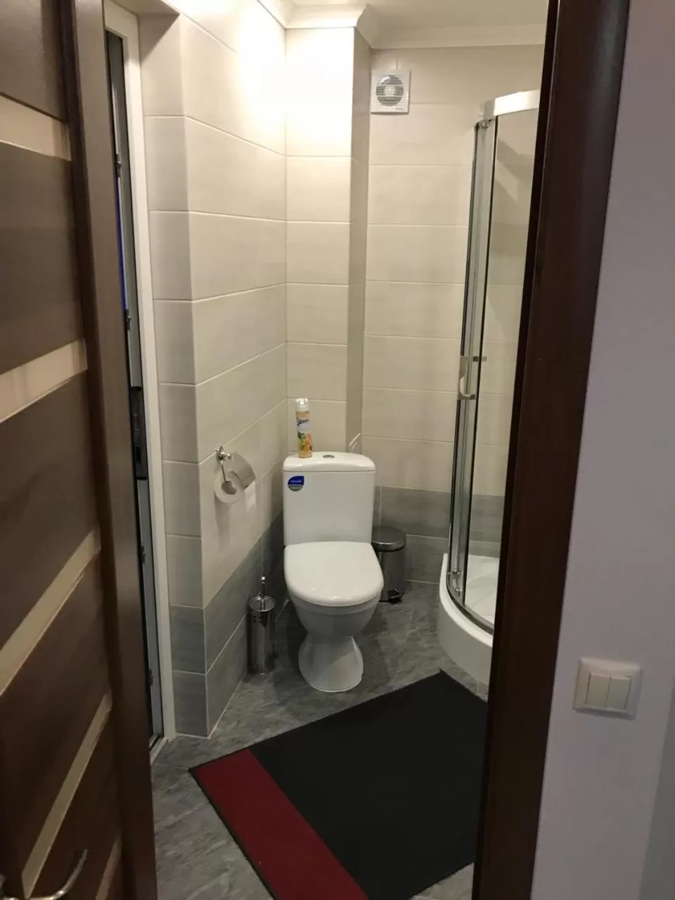 Bathroom in Red Stone