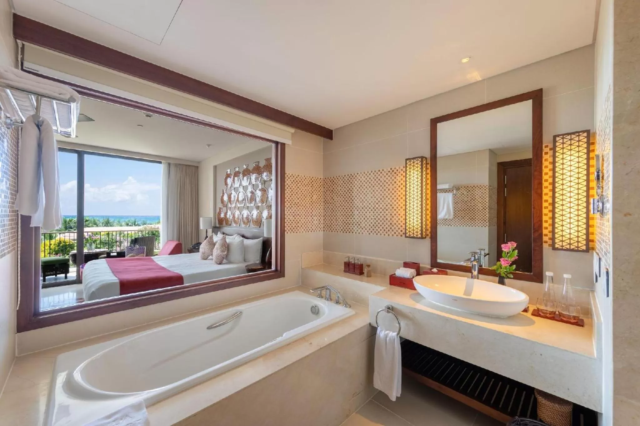 Bathroom, Bed in Salinda Resort Phu Quoc - Sparkling Wine Breakfast