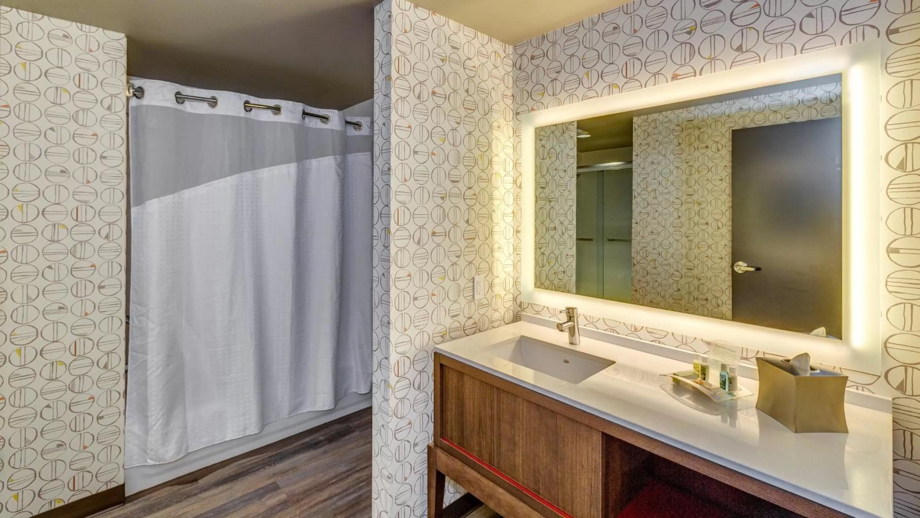 Bathroom in Holiday Inn & Suites Bellingham by IHG