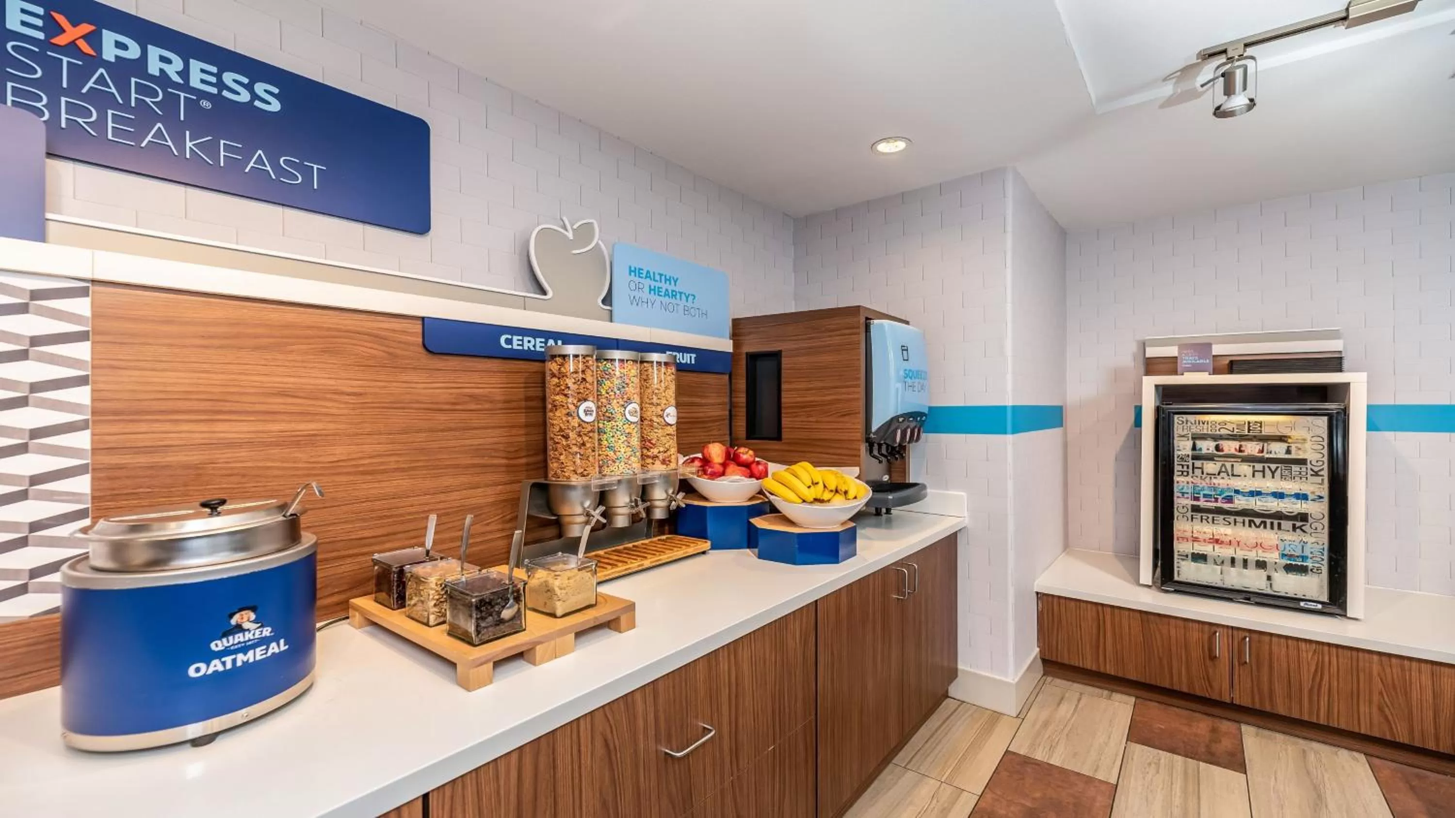 Restaurant/places to eat in Holiday Inn Express Fremont - Milpitas Central by IHG