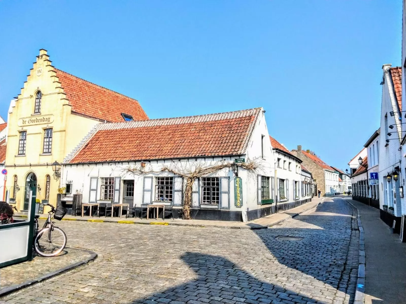 Neighbourhood, Property Building in B&B De Passant
