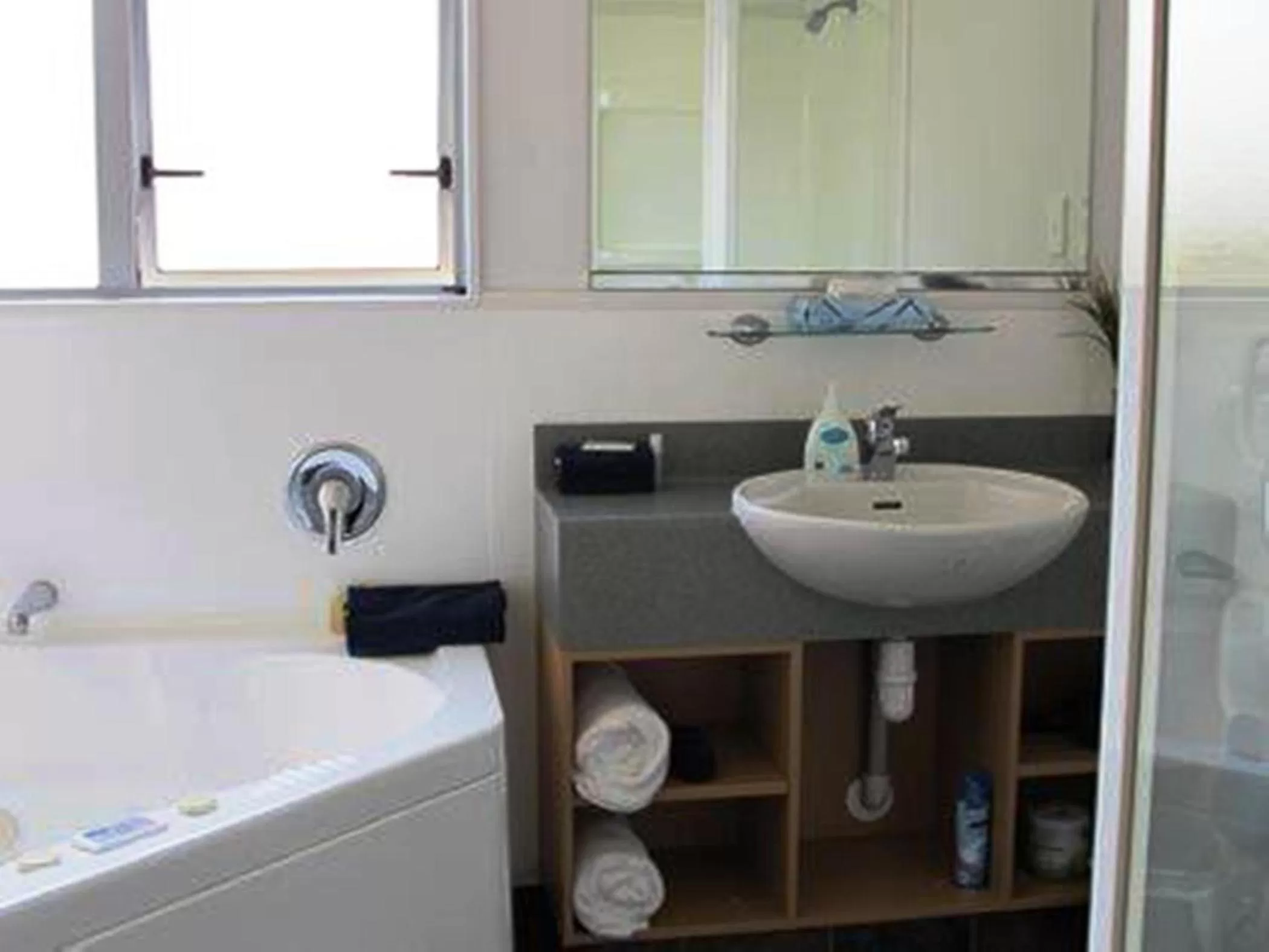 Bathroom in Riverview Motel