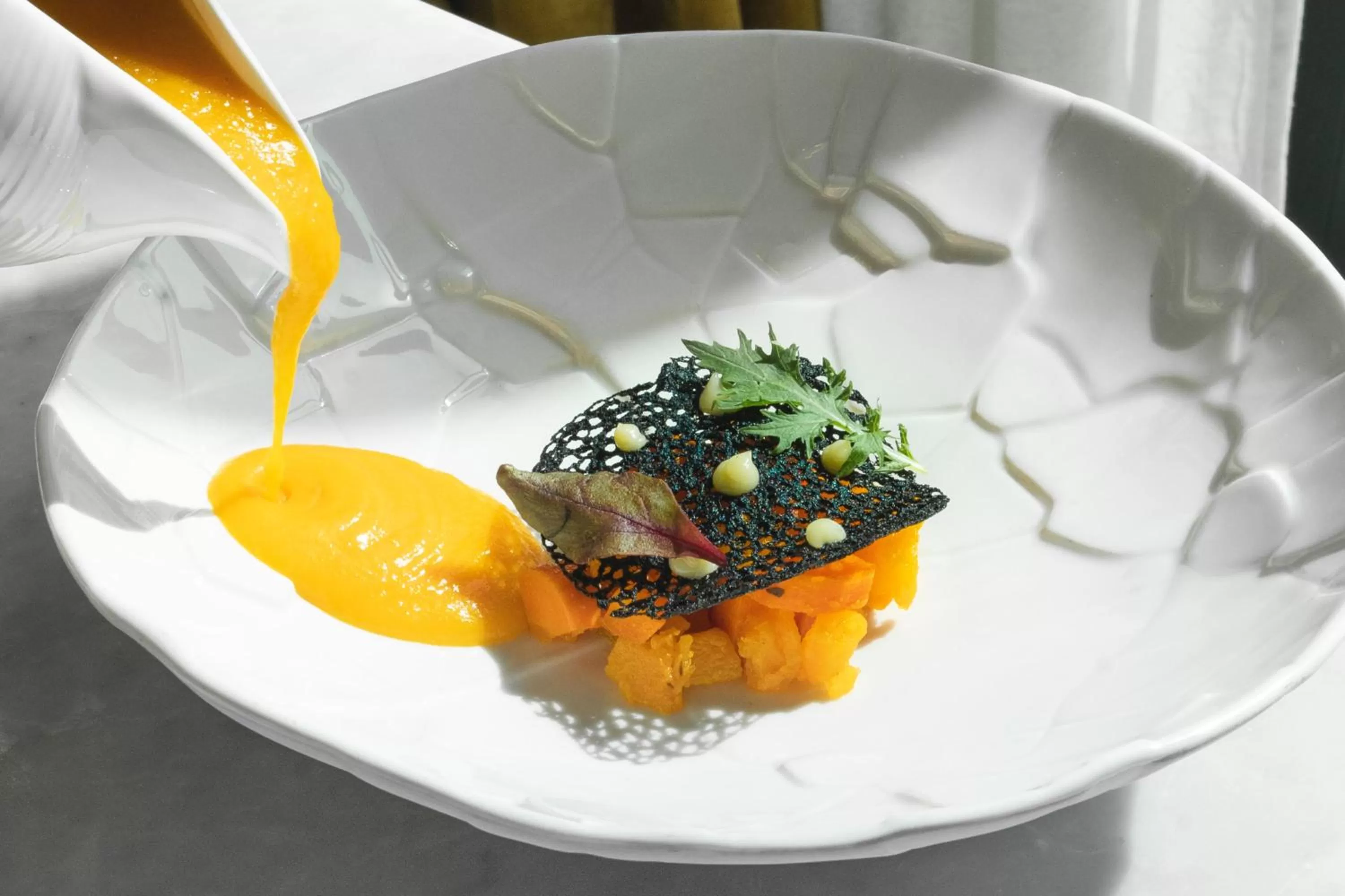 Food in Iberostar Selection Paseo de Gracia 4 Sup