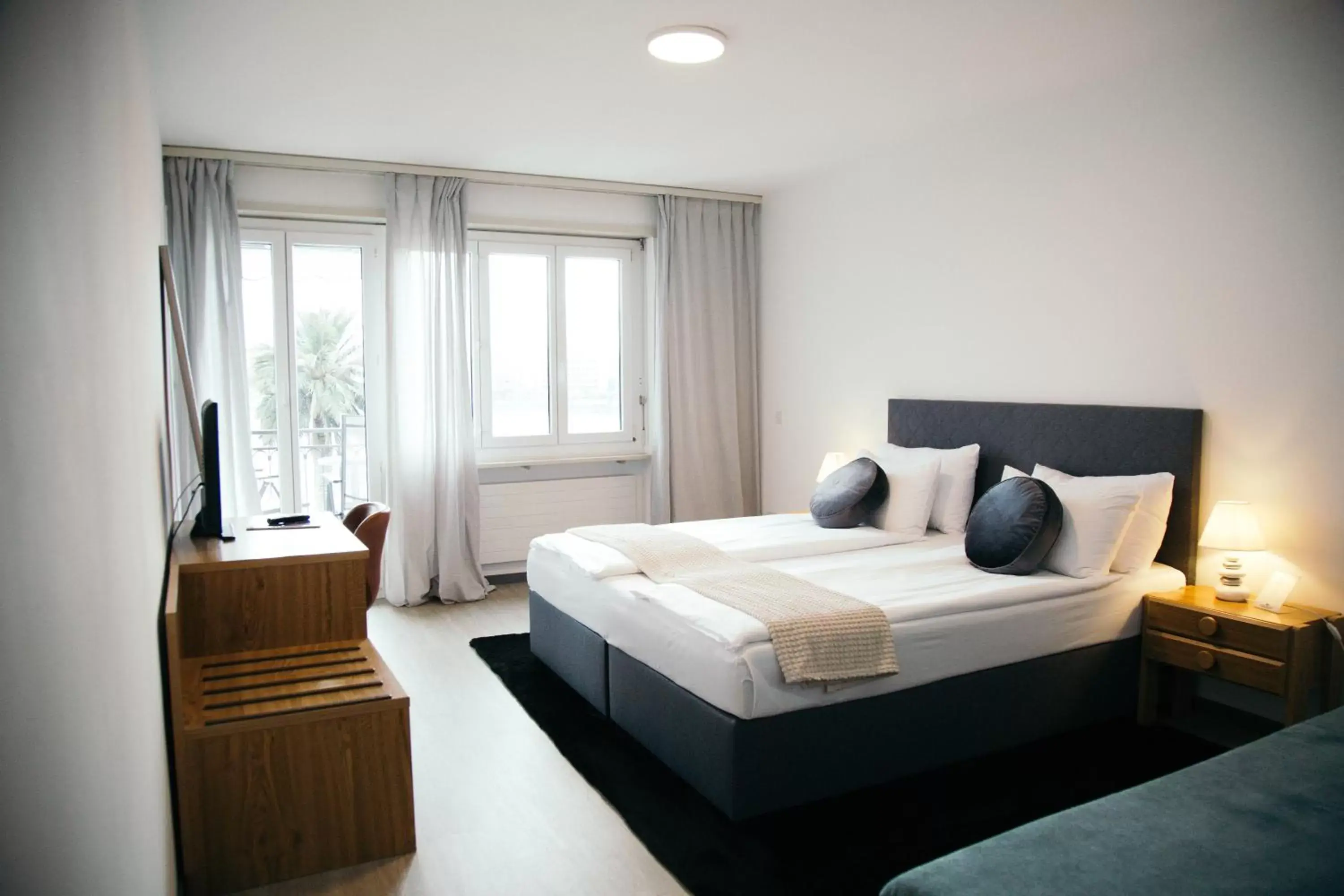 Superior Double Room with Lake View in Al Pozz Boutique Resort Superior Double Room with Lake View in Al Pozz Boutique Resort