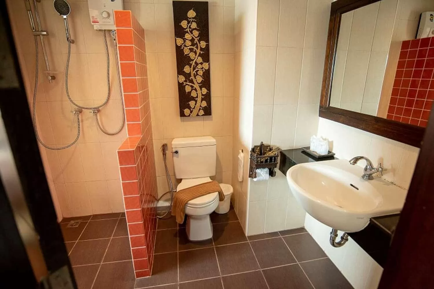 Shower in The LD Pattaya Hotel