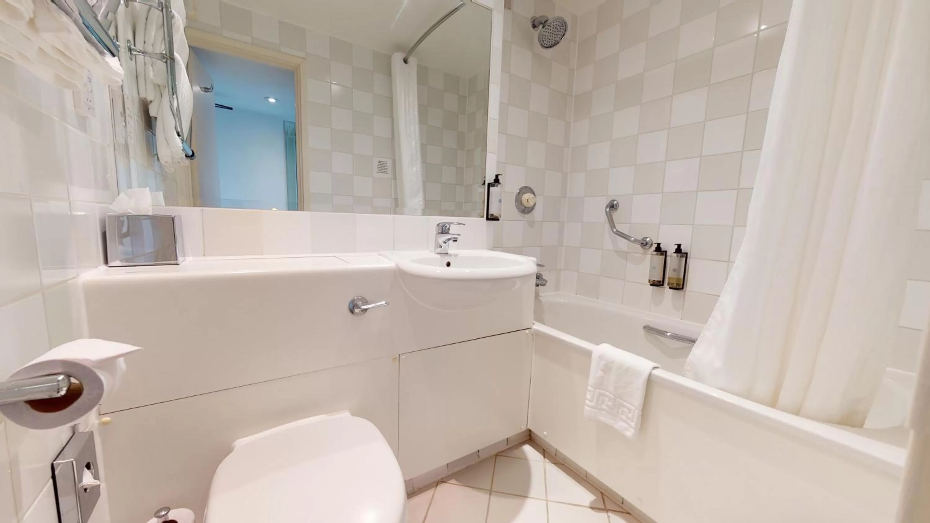 Bathroom in Holiday Inn Basildon by IHG