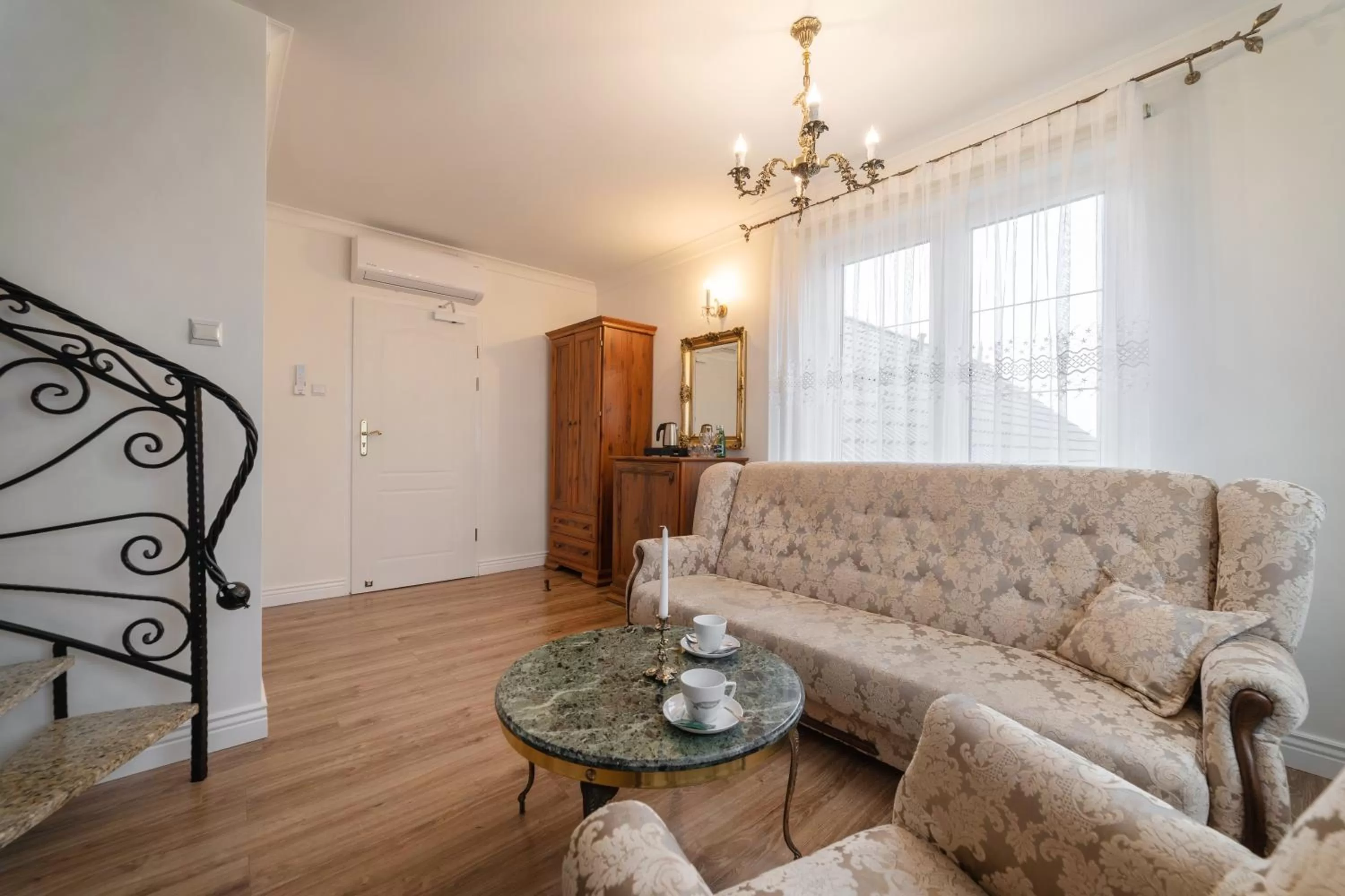 Living room, Seating Area in Pensjonat & Restauracja Admirał