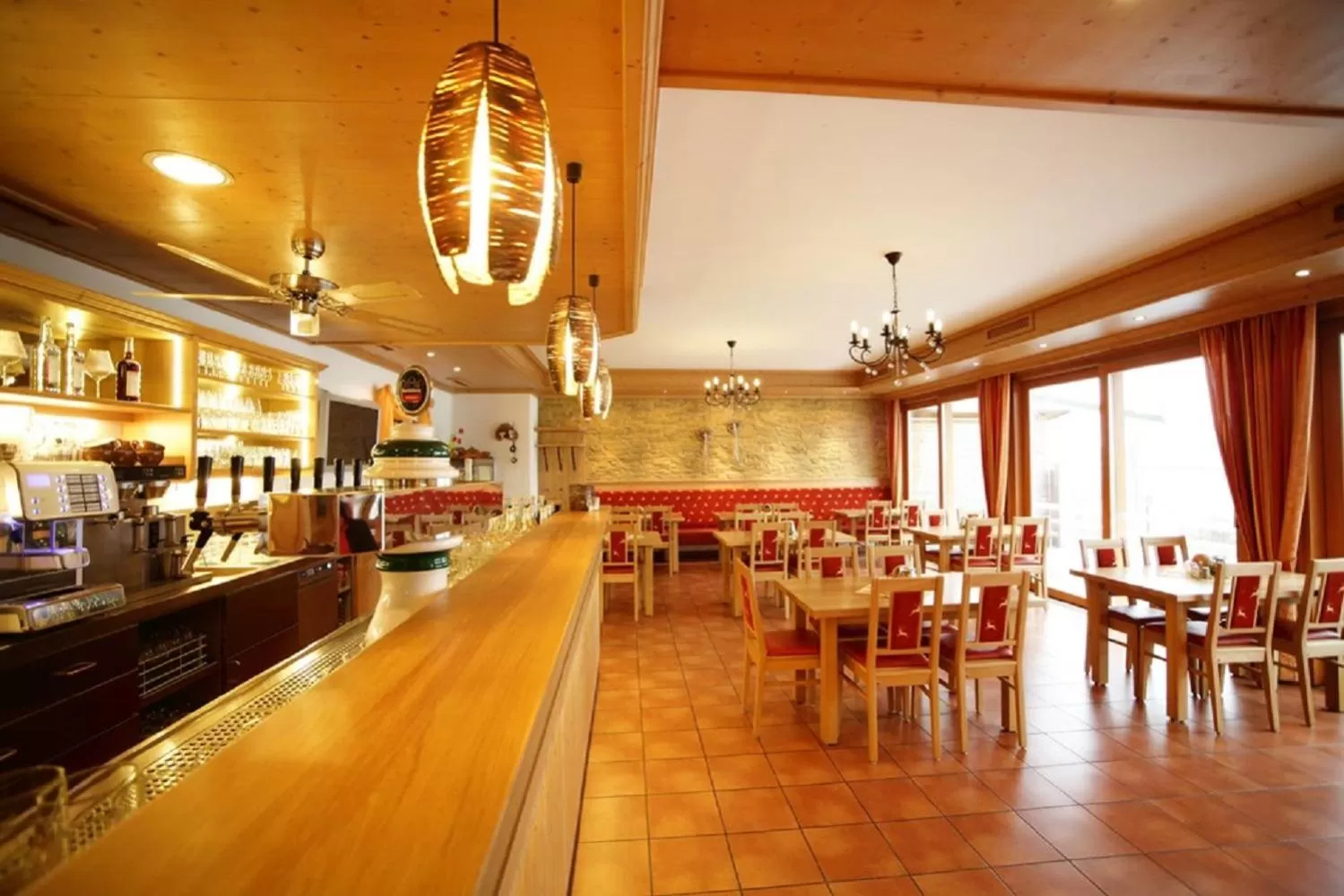 Restaurant/Places to Eat in Schätzlhof