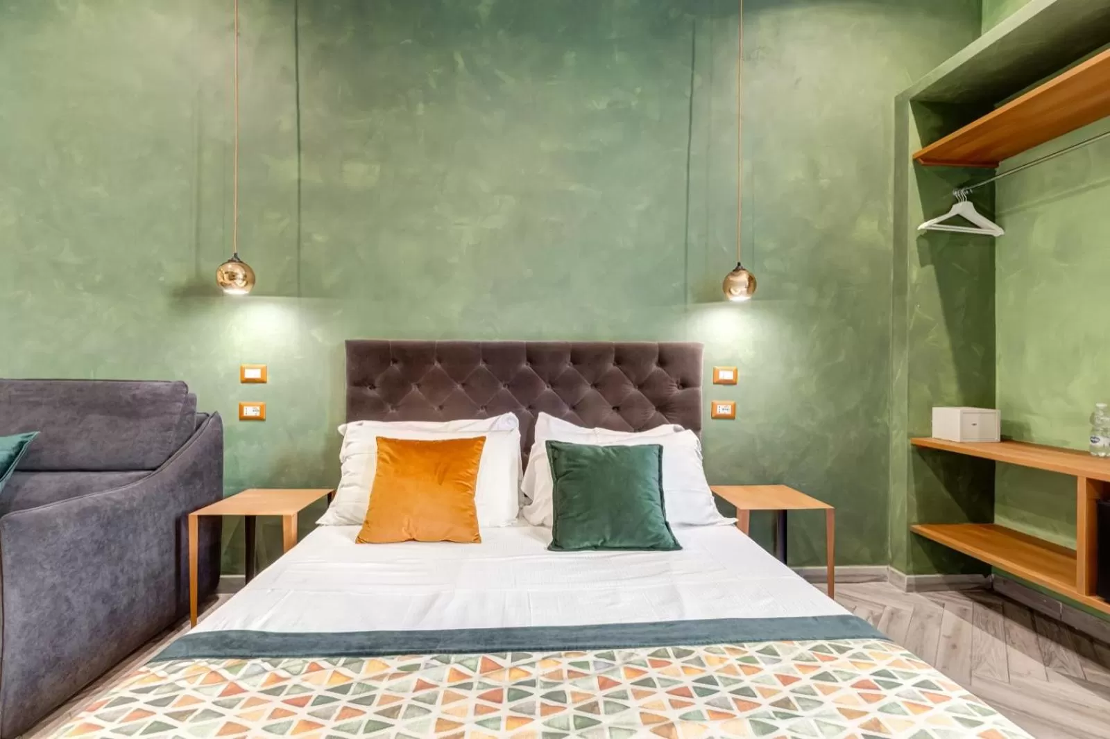 Bed in Ripetta Deluxe Suites