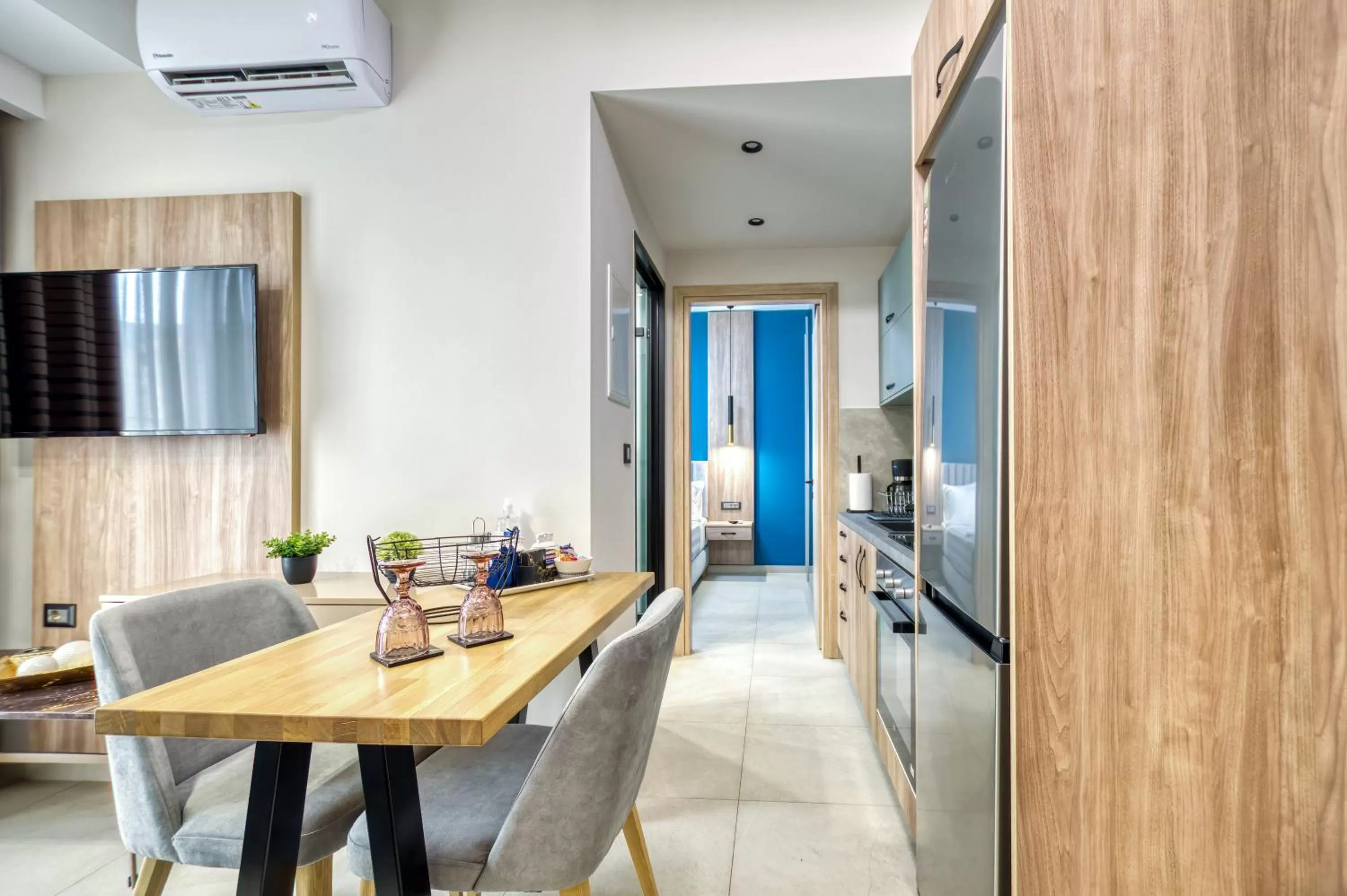 TV and multimedia in Sapphire Horizon Suites