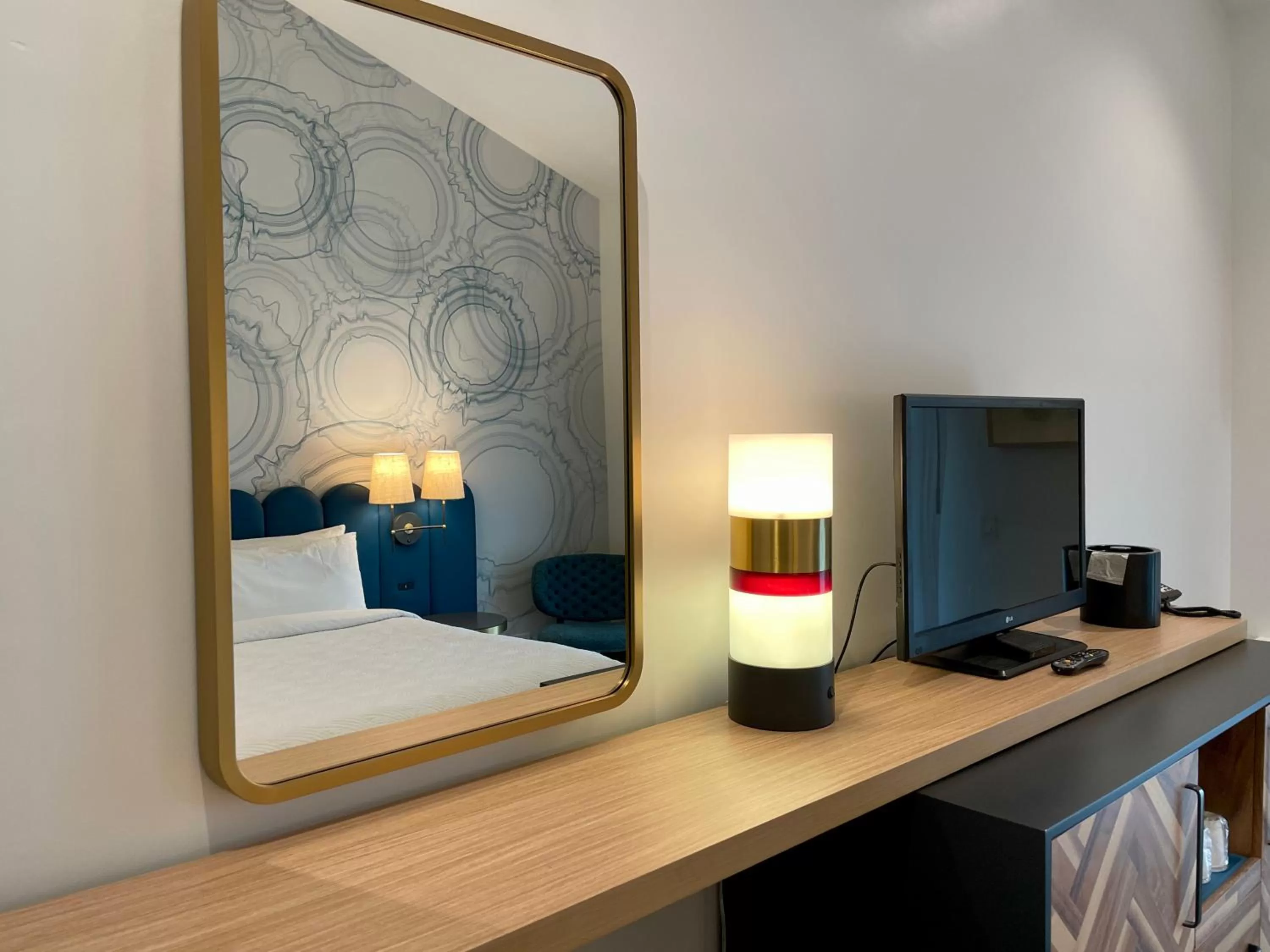 Bedroom, Bed in Catalina Canyon Inn