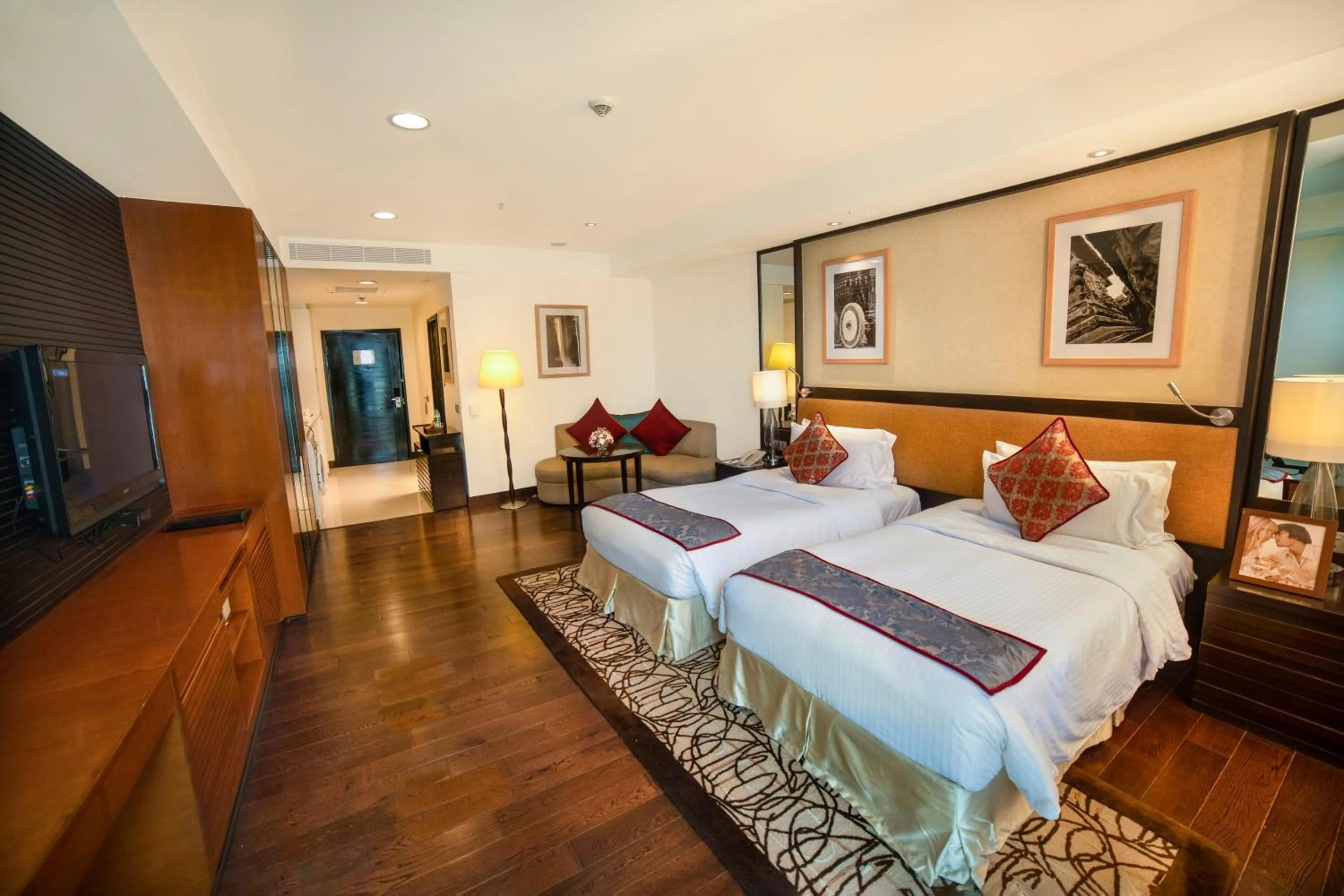 Bedroom, Bed in Somerset Greenways Chennai