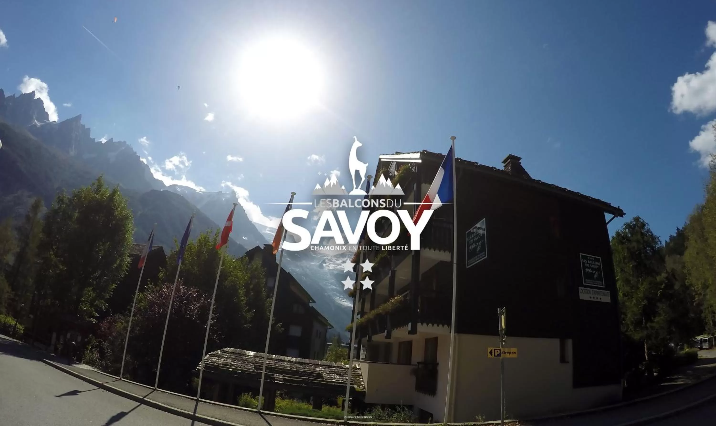 Facade/entrance in Les Balcons du Savoy