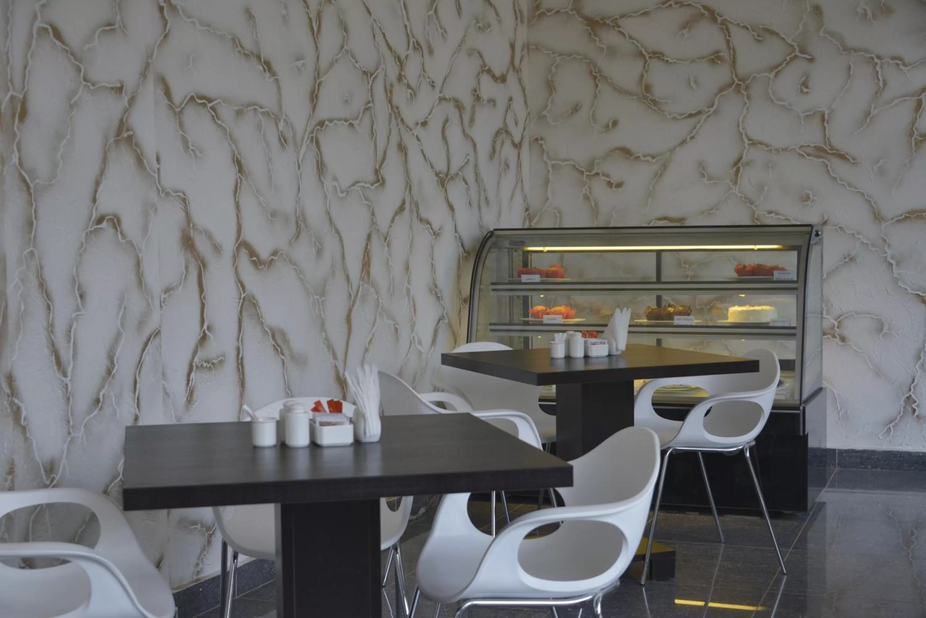 Dining area in La Maison Royale