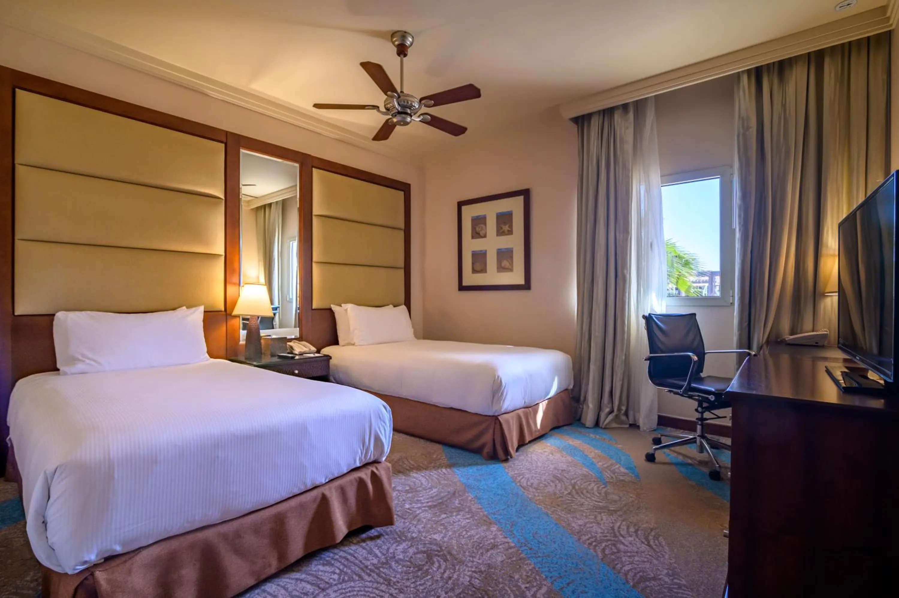 Bedroom, Bed in Danat Jebel Dhanna Resort