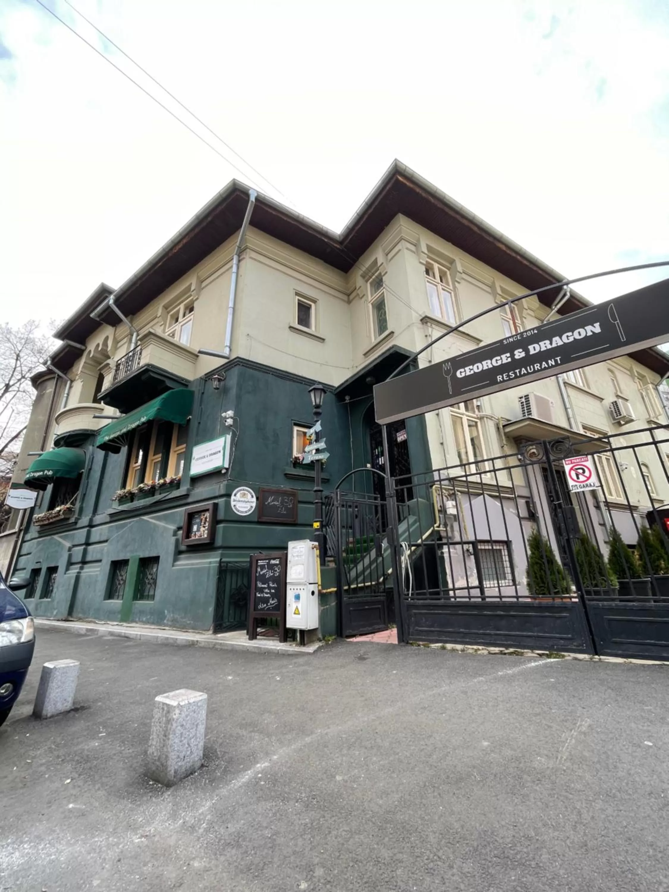 Property Building in George&Dragon Rooms