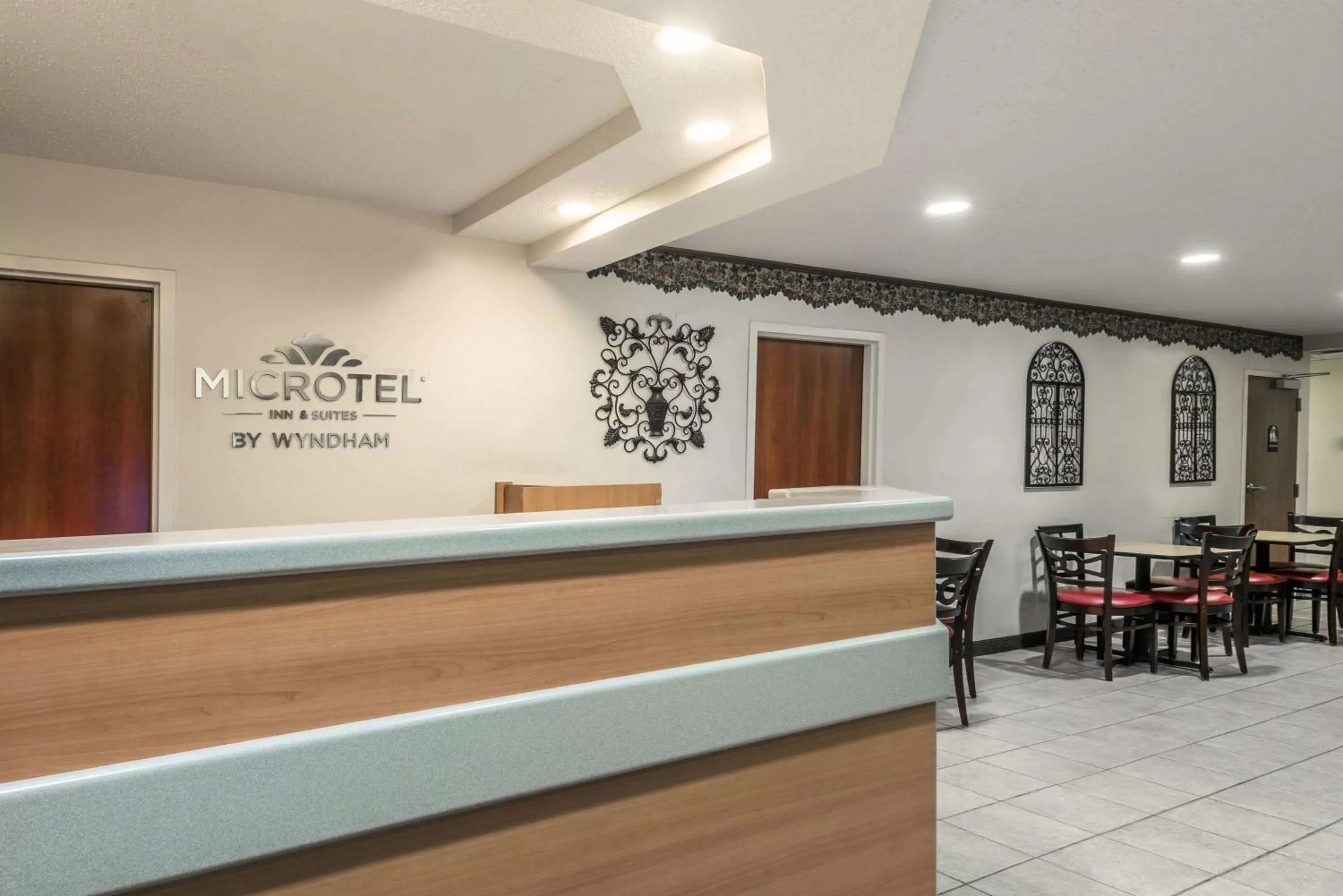 Lobby or reception in Microtel Inn & Suites by Wyndham Auburn
