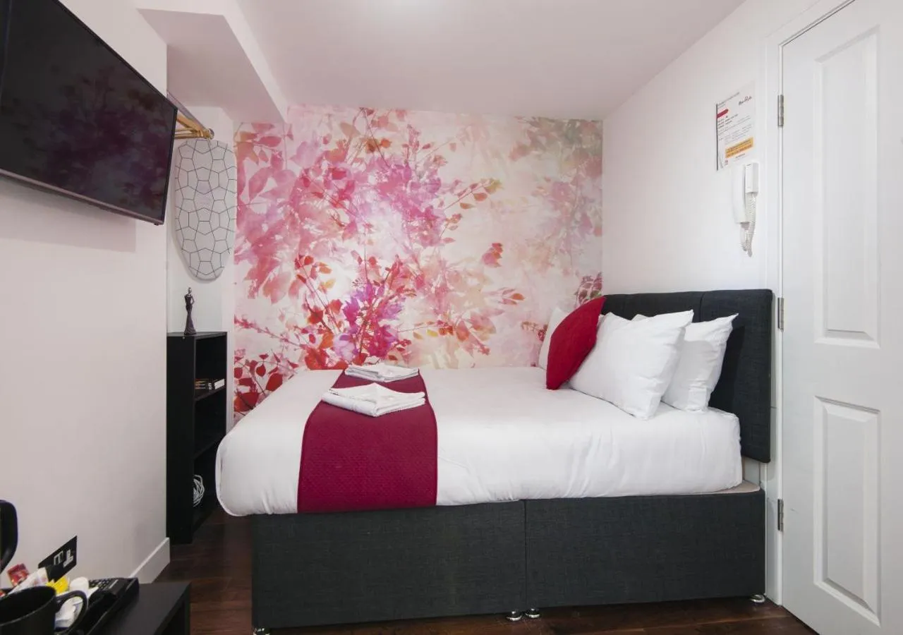 Bed in Wembley Park Hotel