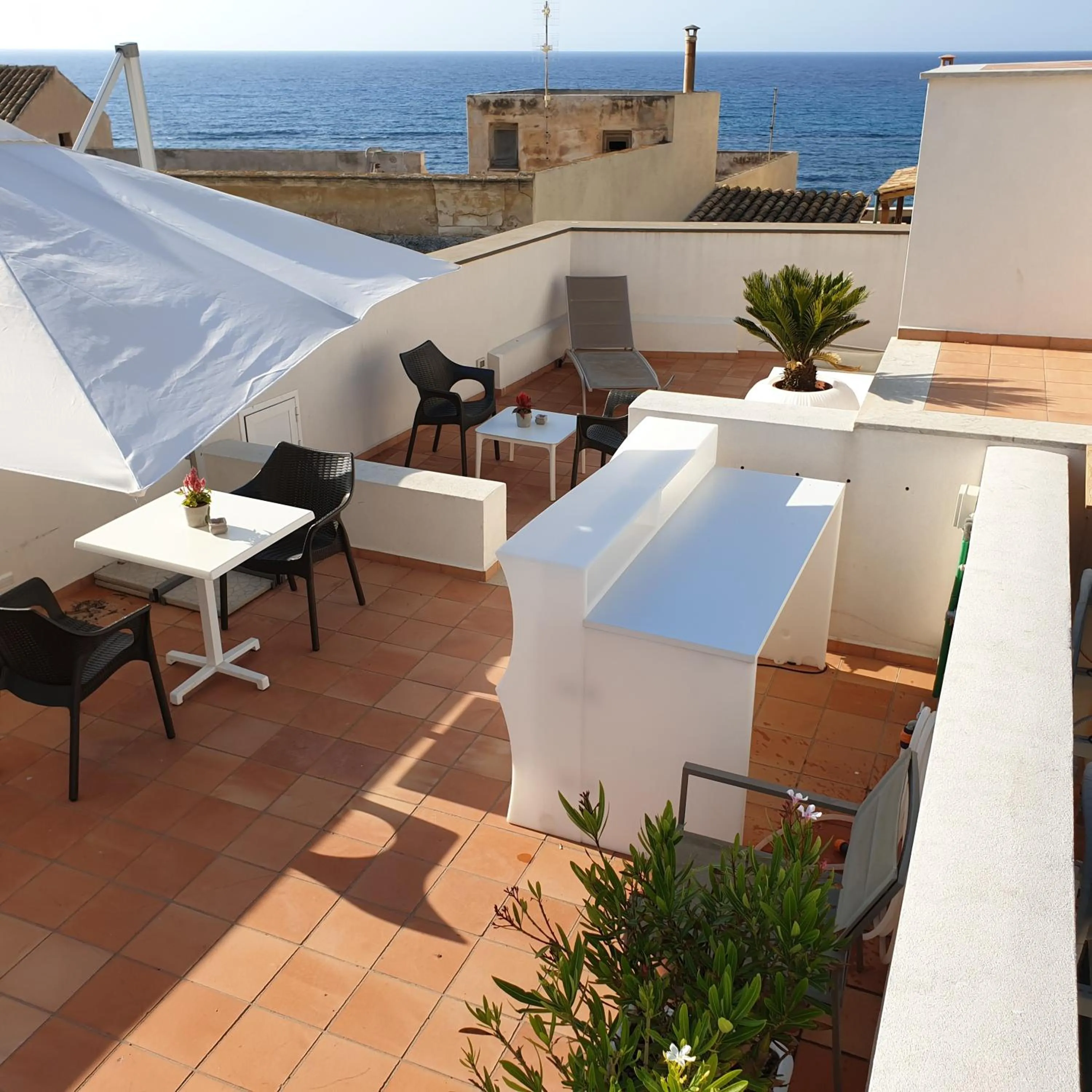 Balcony/Terrace in ZIBIBBO SUITES & ROOMS - Aparthotel in Centro Storico a Trapani