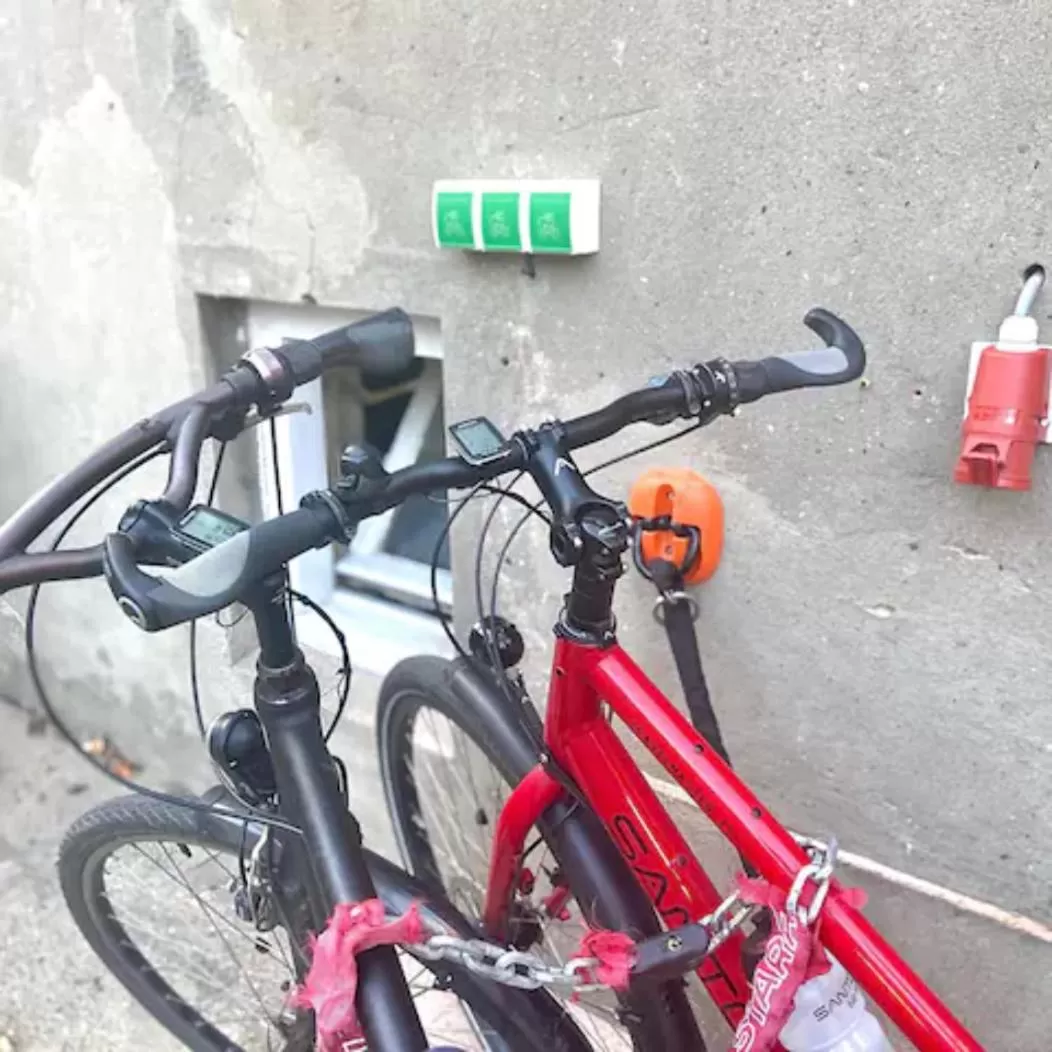 Property building, Biking in B&B Het Atelier